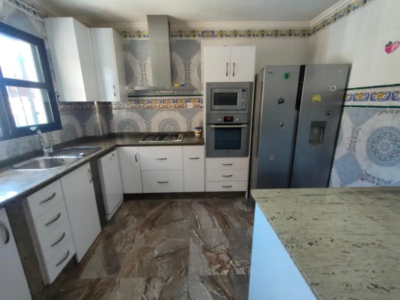 Stunning 5-Bedroom House with Pool in Orihuela Costa