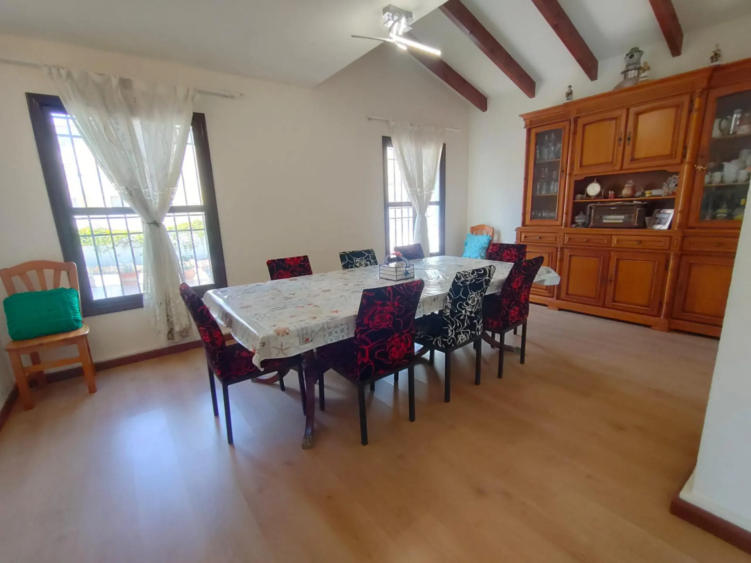 Stunning 5-Bedroom House with Pool in Orihuela Costa