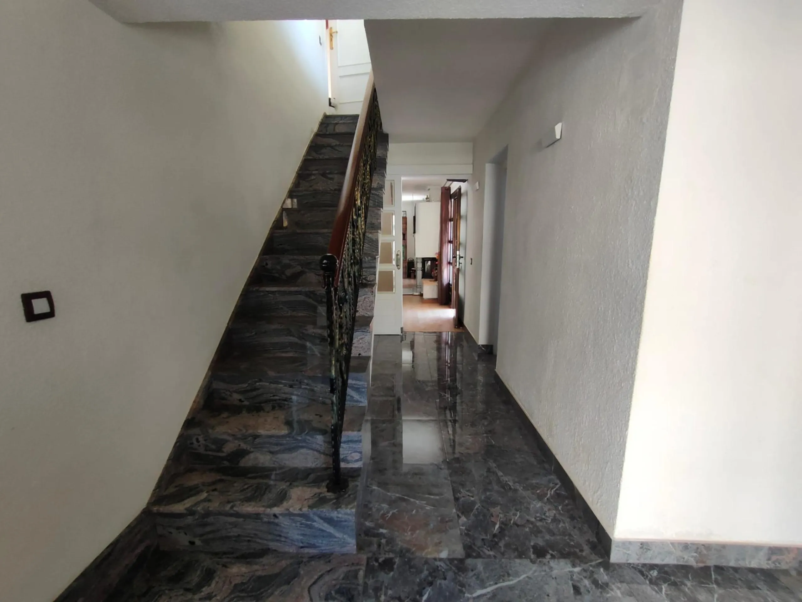 Stunning 5-Bedroom House with Pool in Orihuela Costa