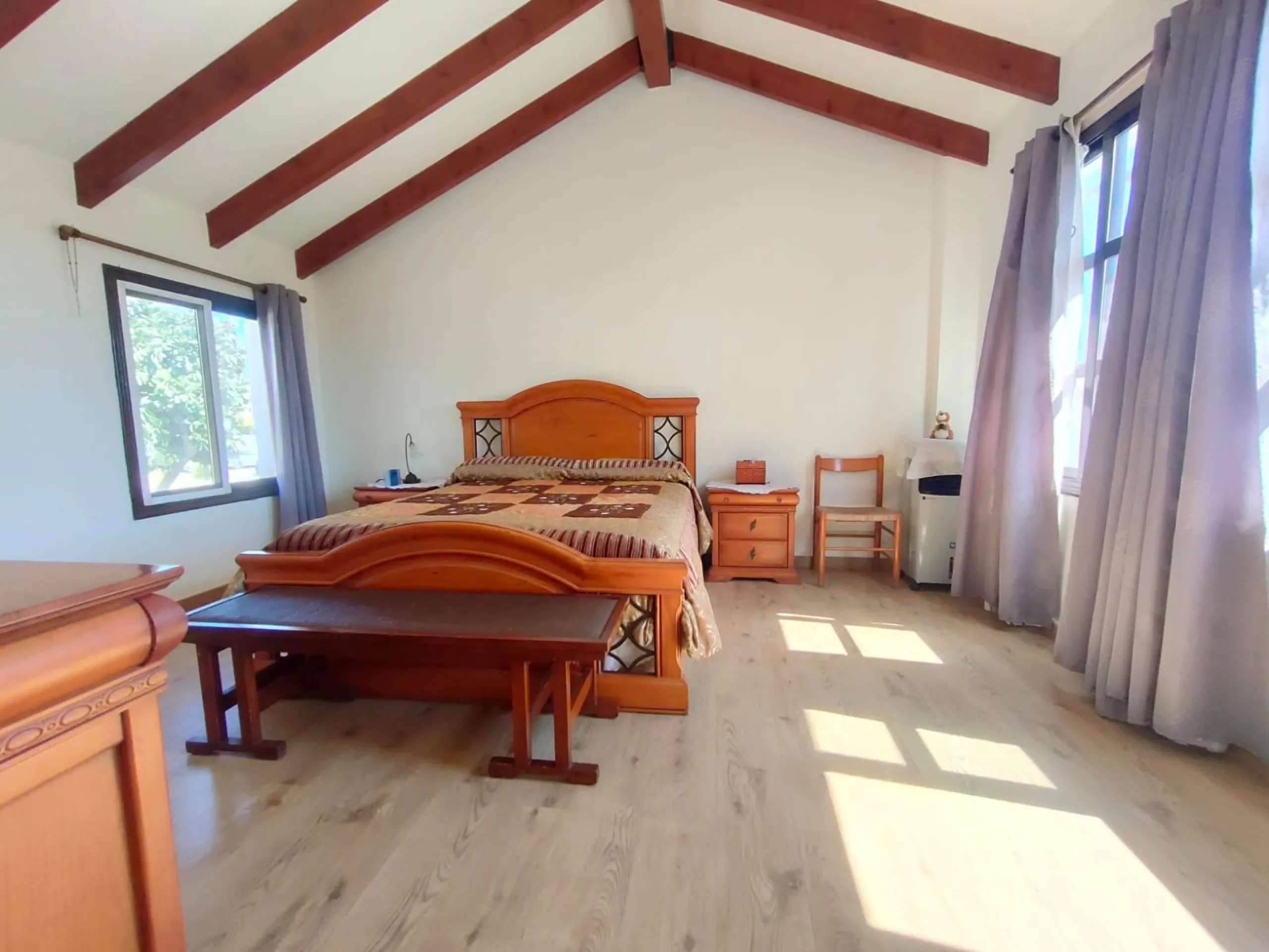 Stunning 5-Bedroom House with Pool in Orihuela Costa