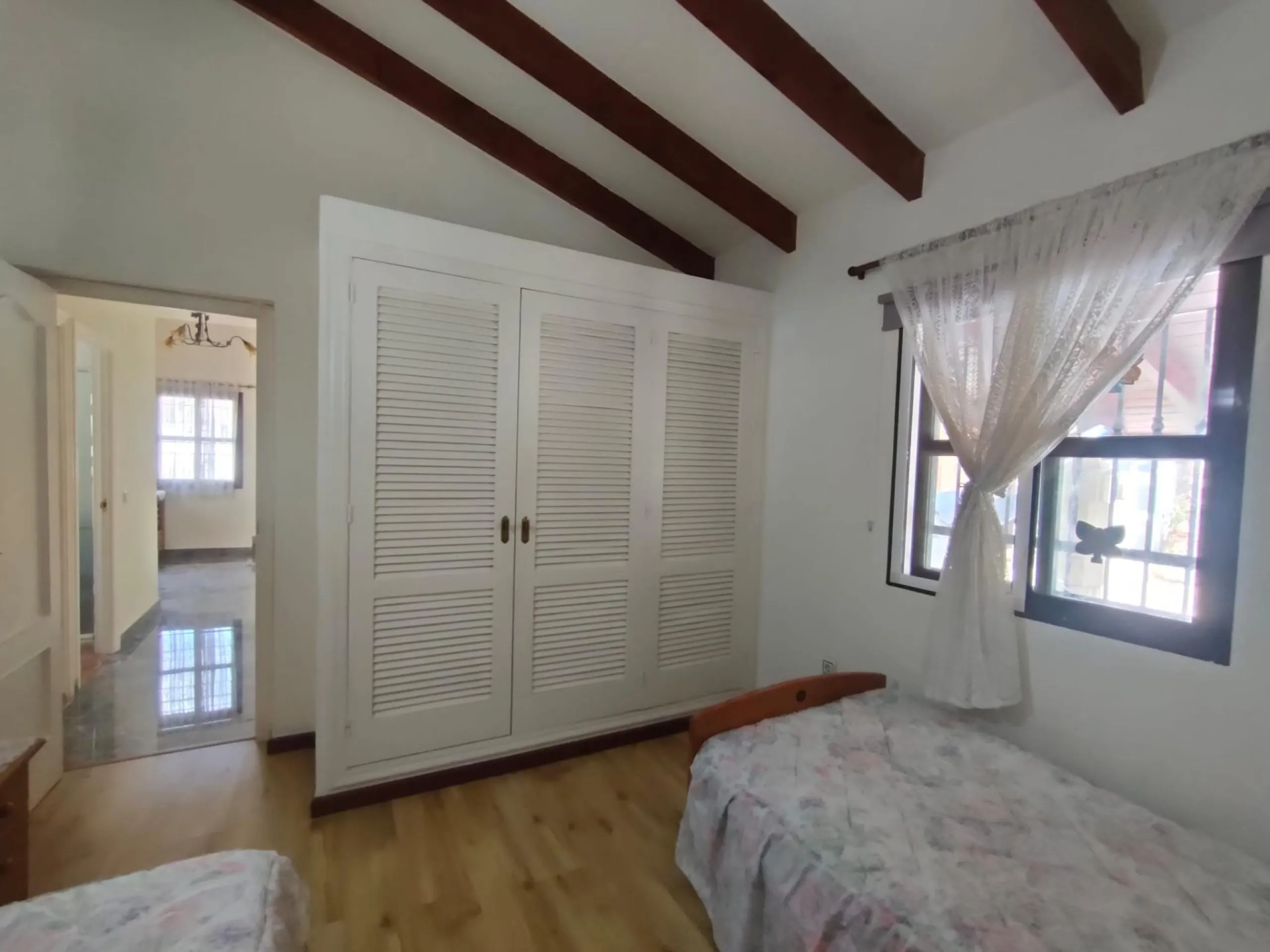 Stunning 5-Bedroom House with Pool in Orihuela Costa