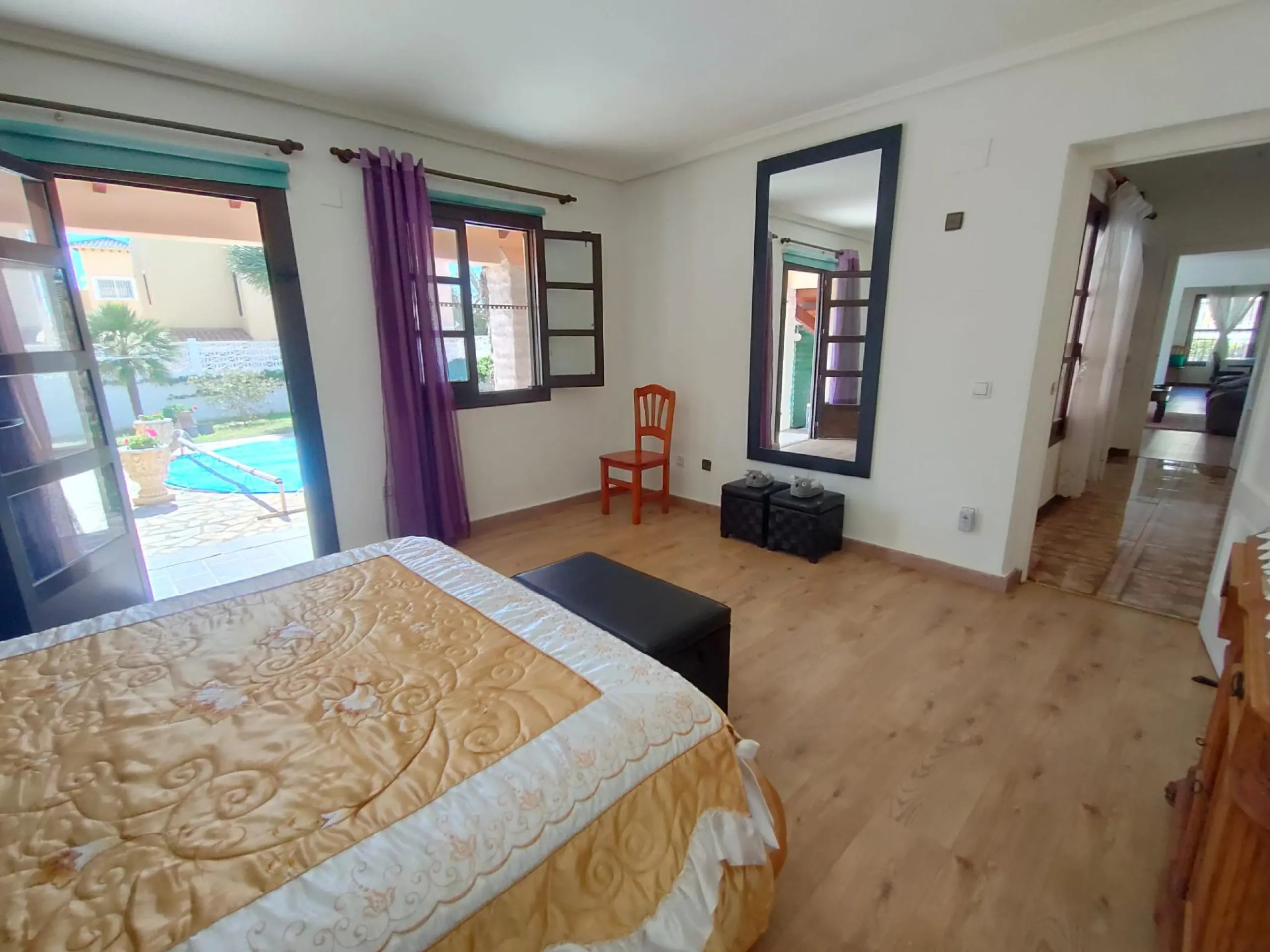 Stunning 5-Bedroom House with Pool in Orihuela Costa