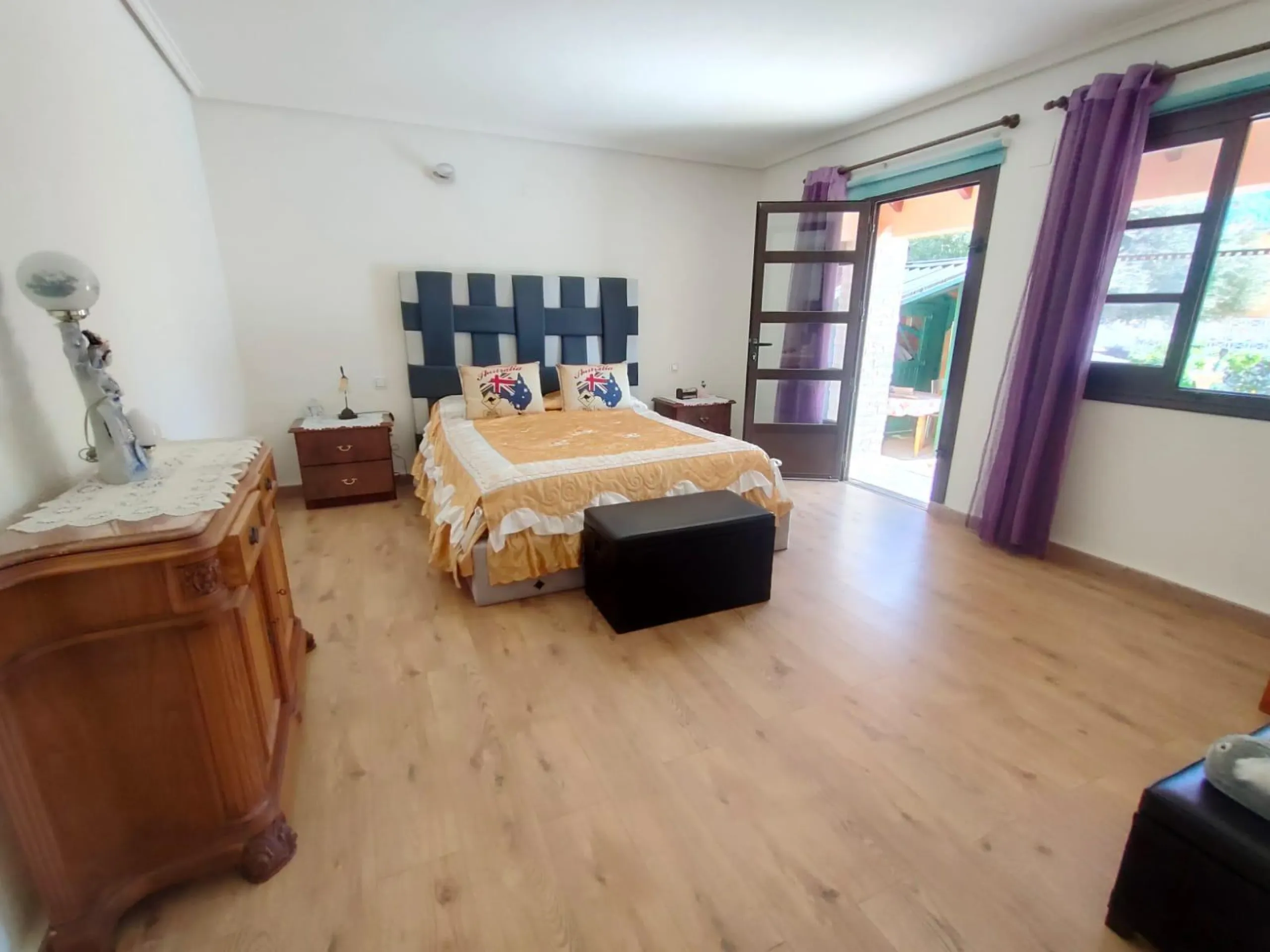 Stunning 5-Bedroom House with Pool in Orihuela Costa