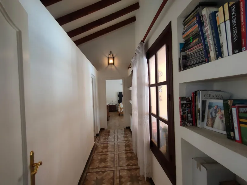 Stunning 5-Bedroom House with Pool in Orihuela Costa