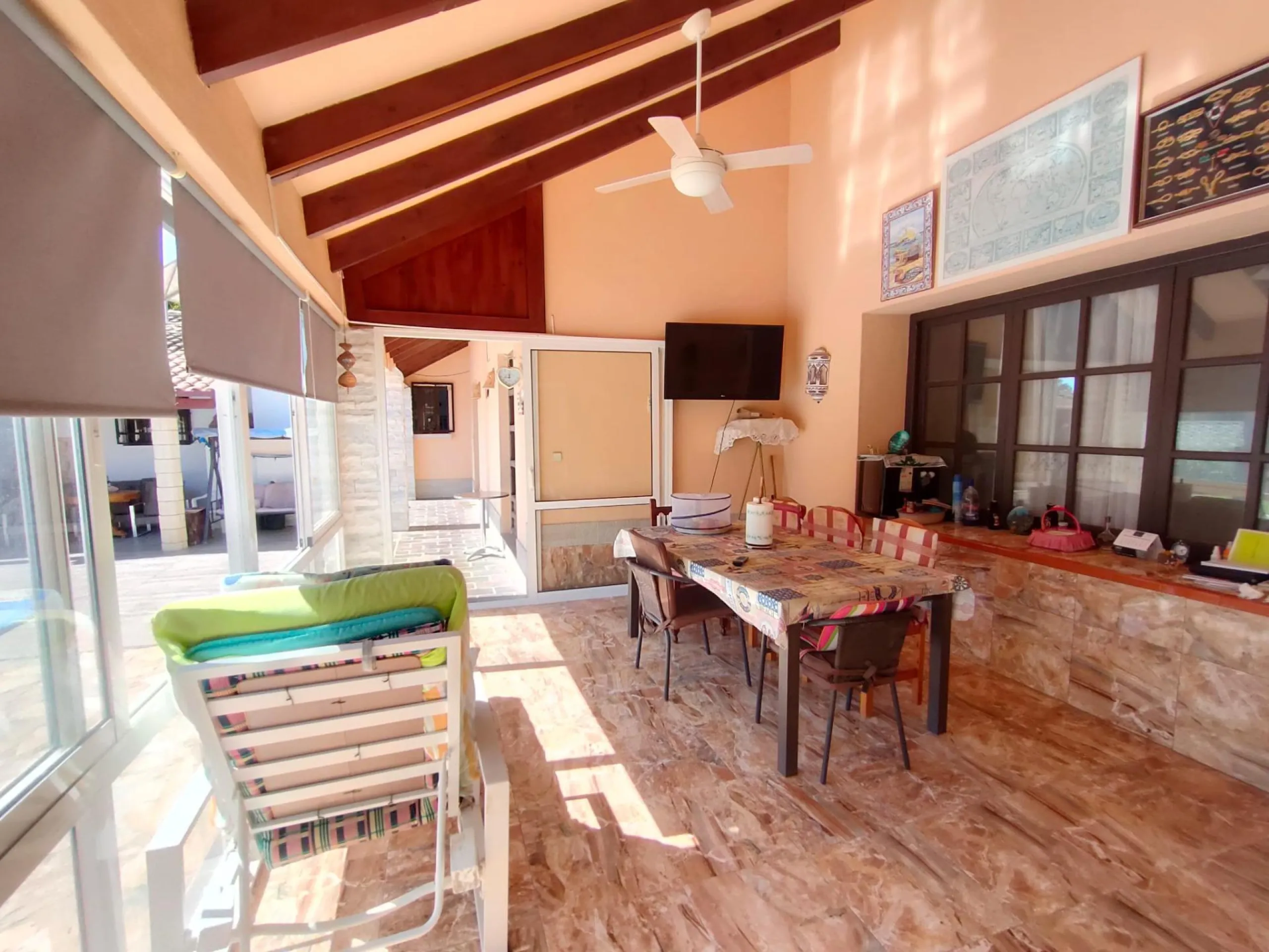 Stunning 5-Bedroom House with Pool in Orihuela Costa