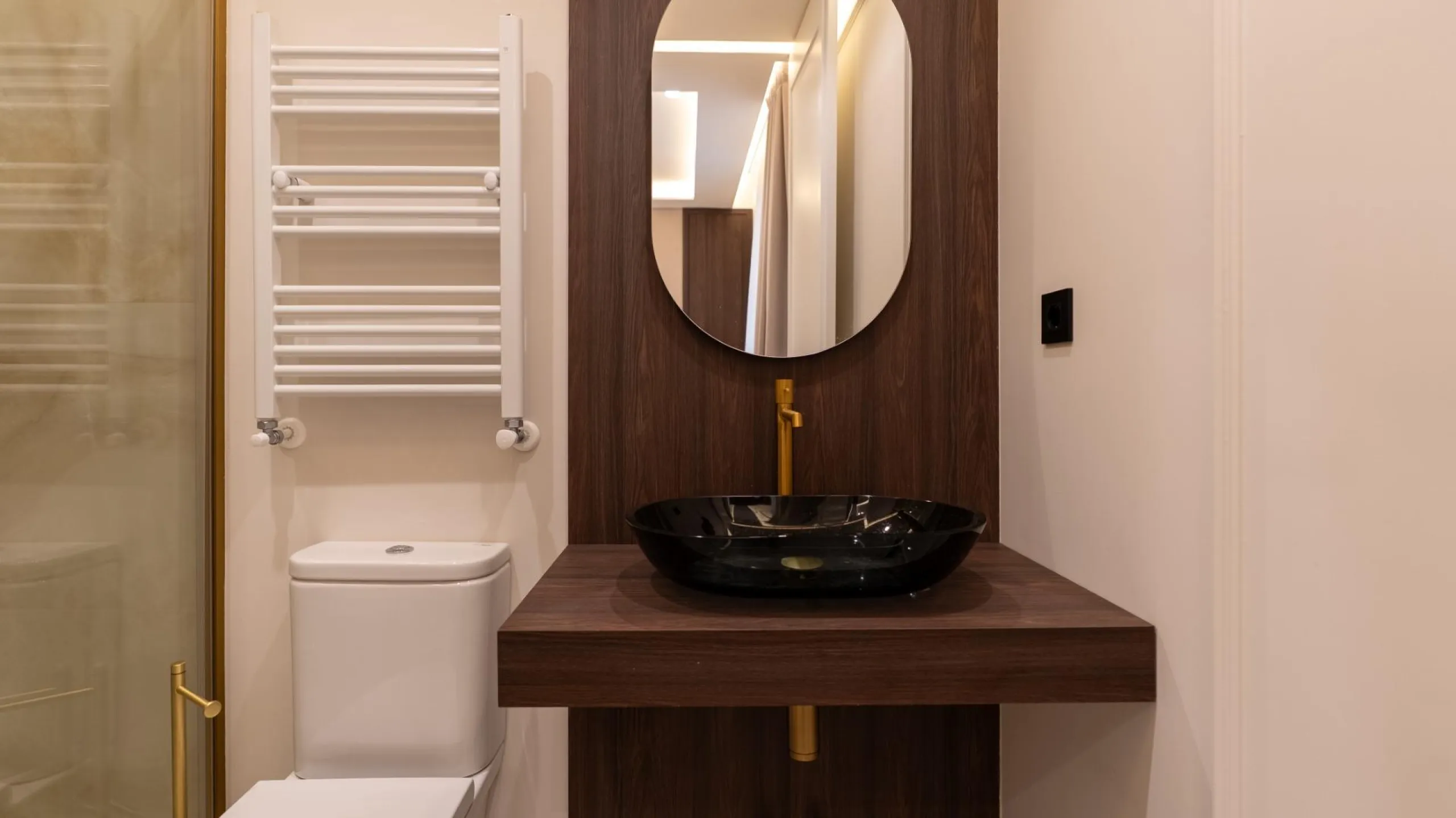 RENOVATED 3-BEDROOM APARTMENT IN UNIVERSIDAD – MALASAÑA | EXTERIOR, 5TH FLOOR