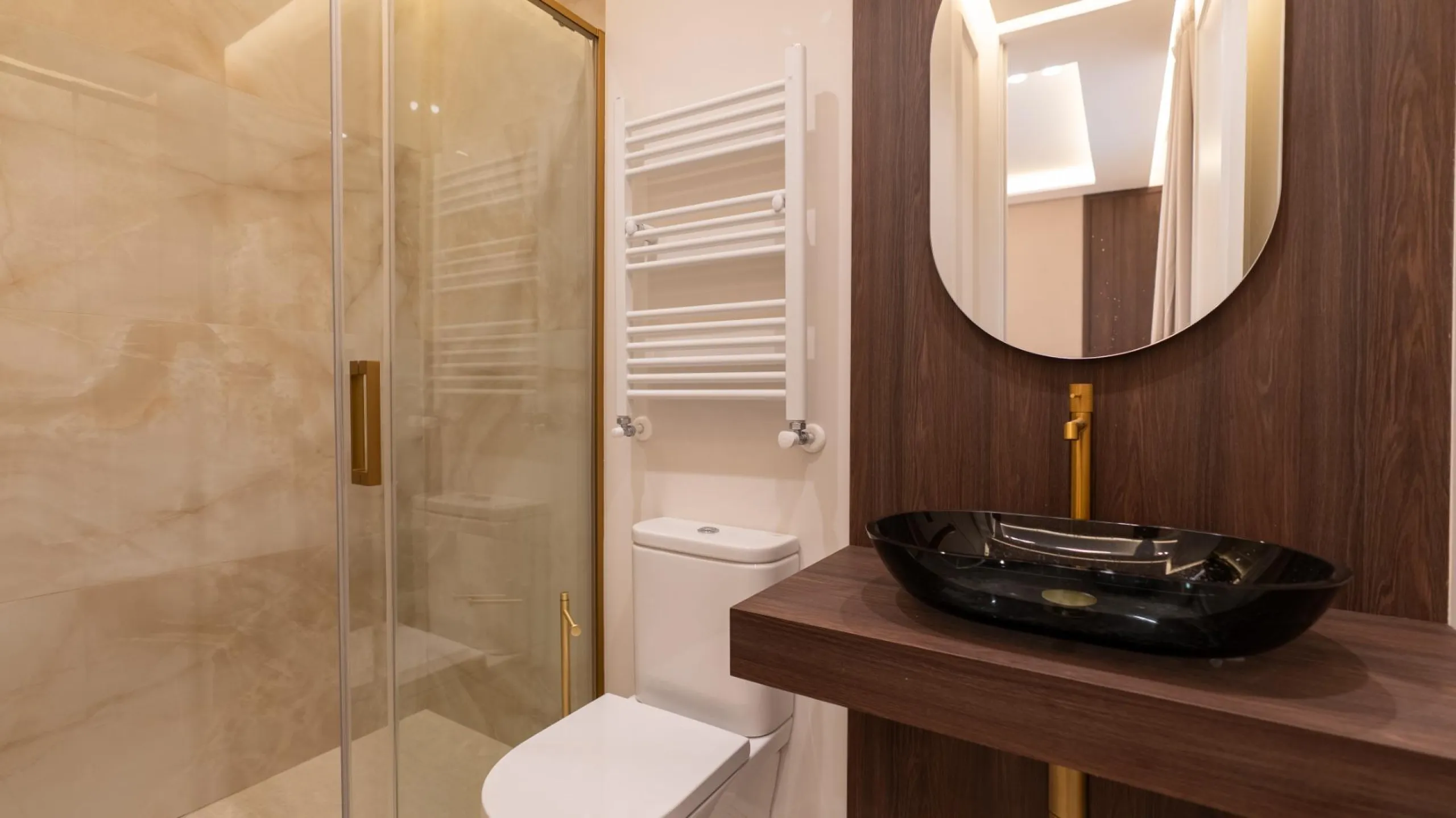 RENOVATED 3-BEDROOM APARTMENT IN UNIVERSIDAD – MALASAÑA | EXTERIOR, 5TH FLOOR