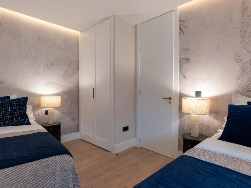 RENOVATED 3-BEDROOM APARTMENT IN UNIVERSIDAD – MALASAÑA | EXTERIOR, 5TH FLOOR