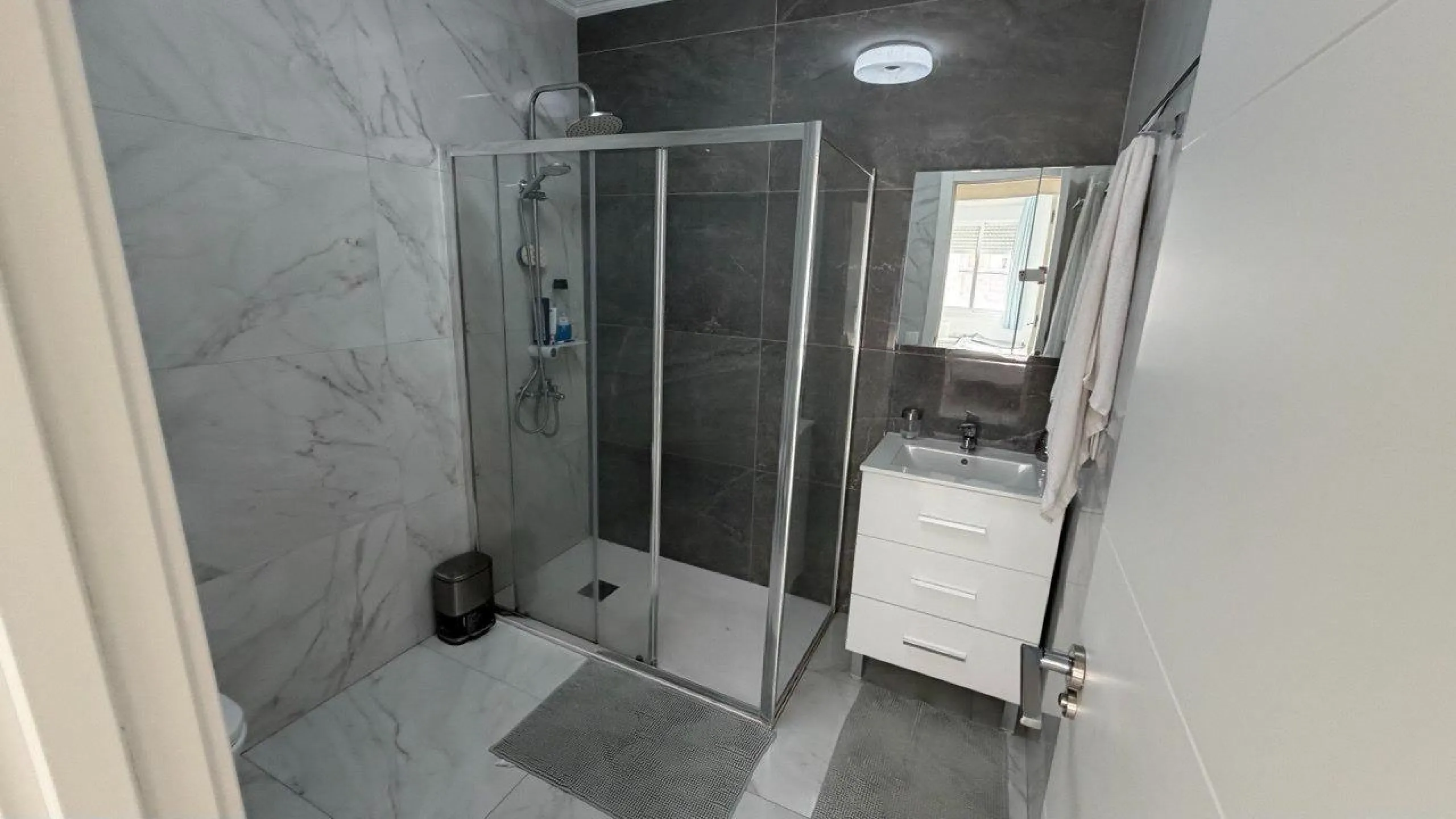 Stunning North-Facing Apartment in Torrevieja - Just 150m from the Sea