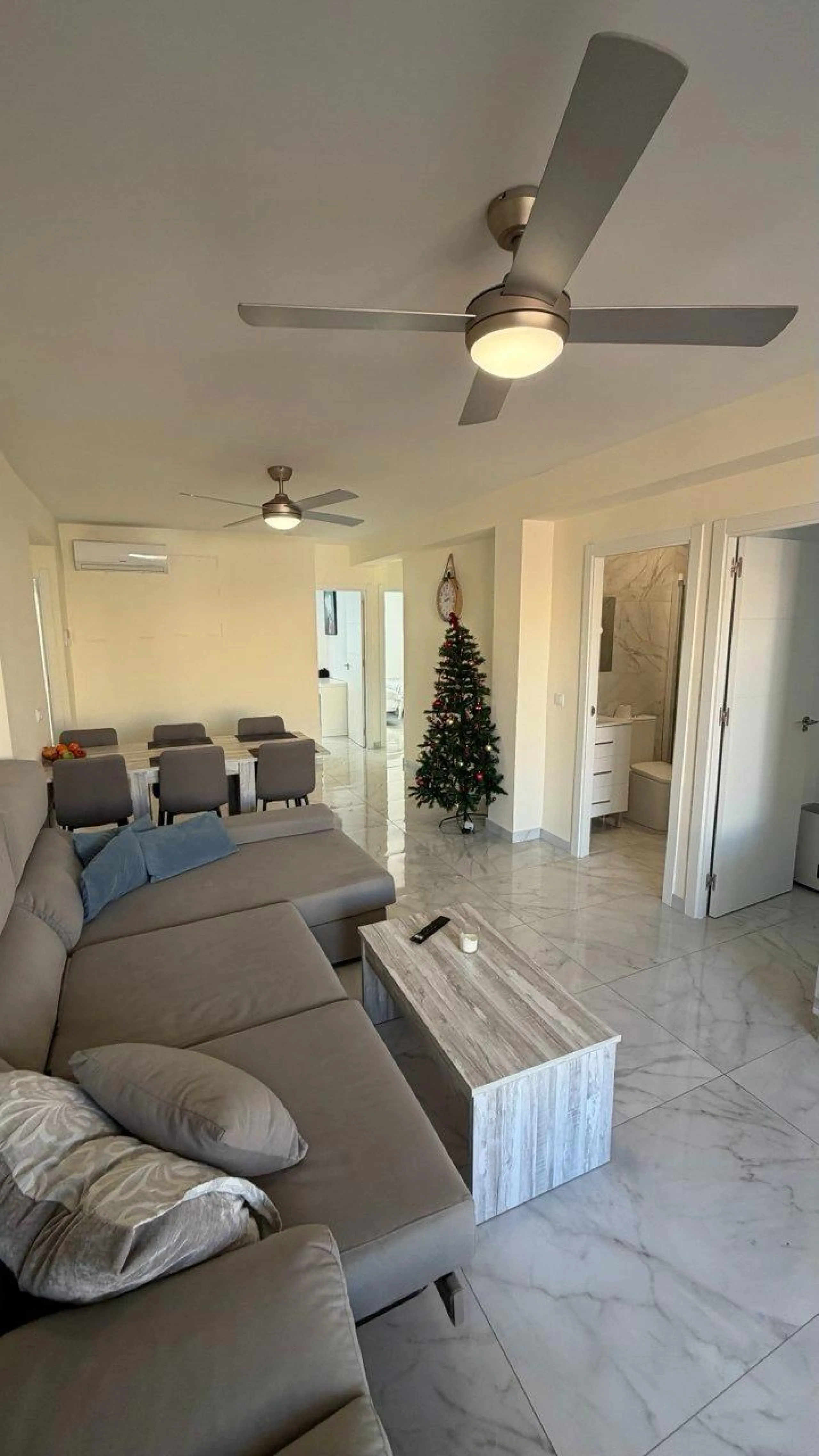 Stunning North-Facing Apartment in Torrevieja - Just 150m from the Sea