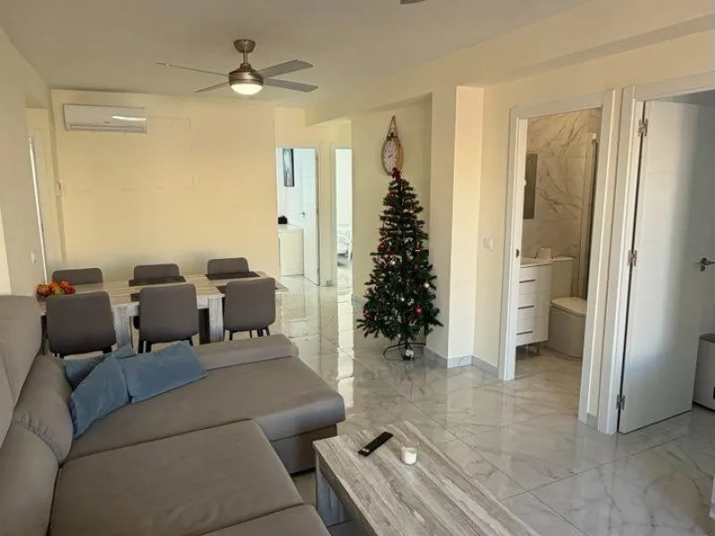 Stunning North-Facing Apartment in Torrevieja - Just 150m from the Sea