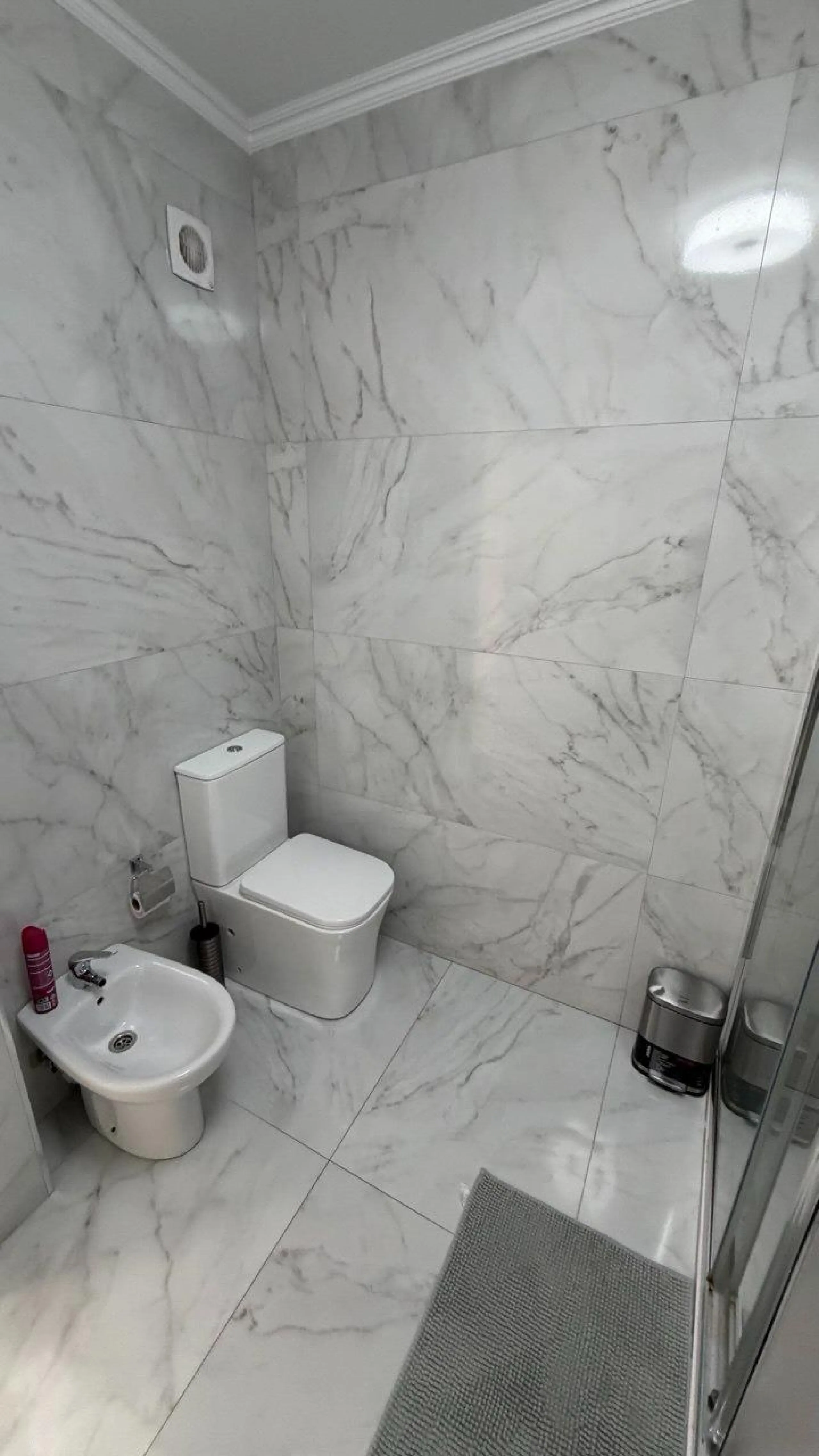 Stunning North-Facing Apartment in Torrevieja - Just 150m from the Sea