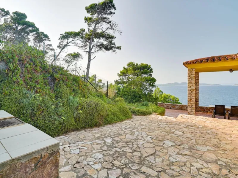 Exklusive Villa im mediterranen Stil mit Meerblick – Begur / Costa Brava