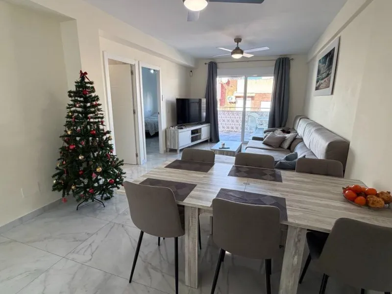 Stunning North-Facing Apartment in Torrevieja - Just 150m from the Sea