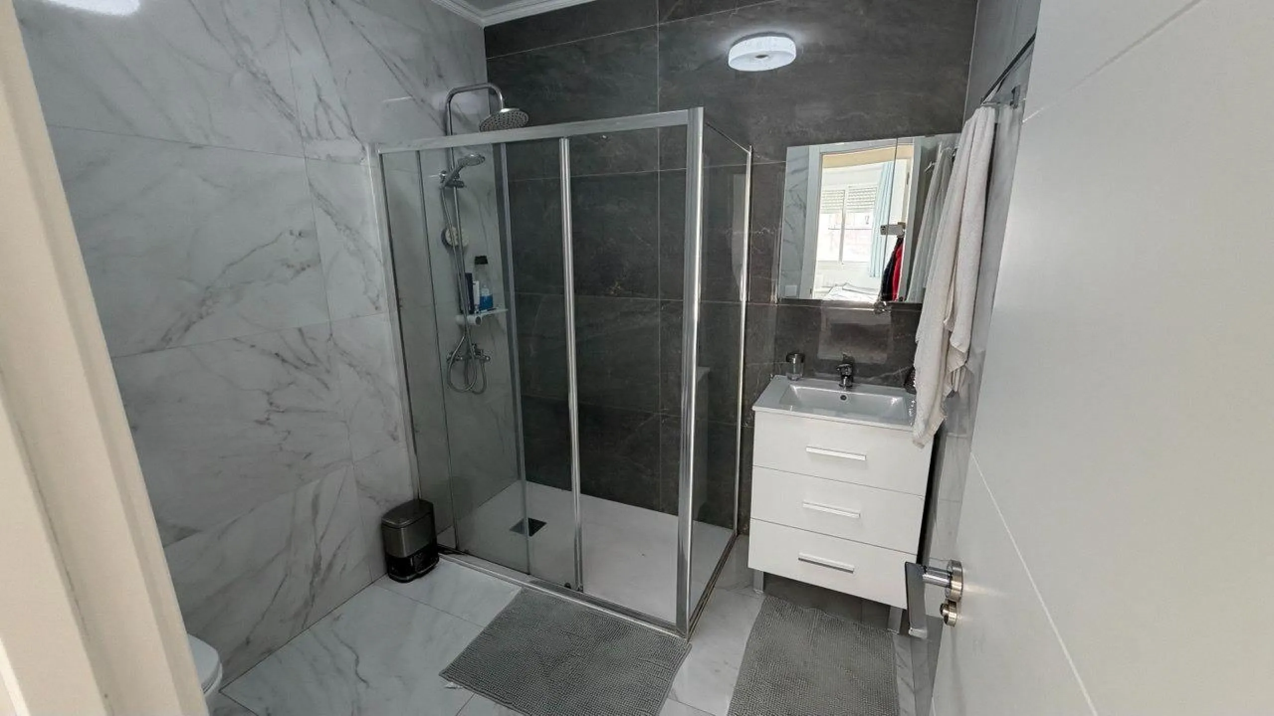 Stunning North-Facing Apartment in Torrevieja - Just 150m from the Sea