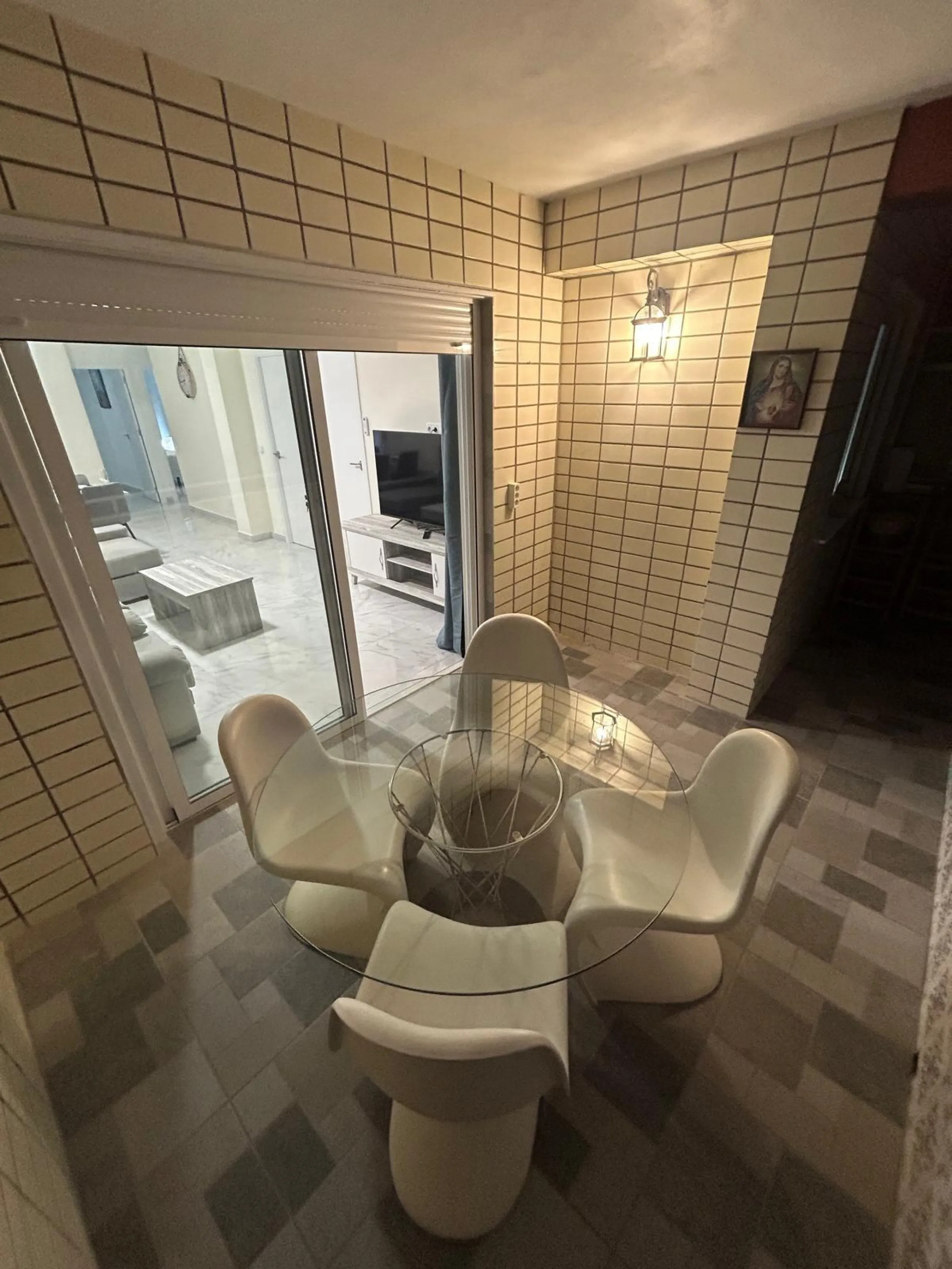 Stunning North-Facing Apartment in Torrevieja - Just 150m from the Sea