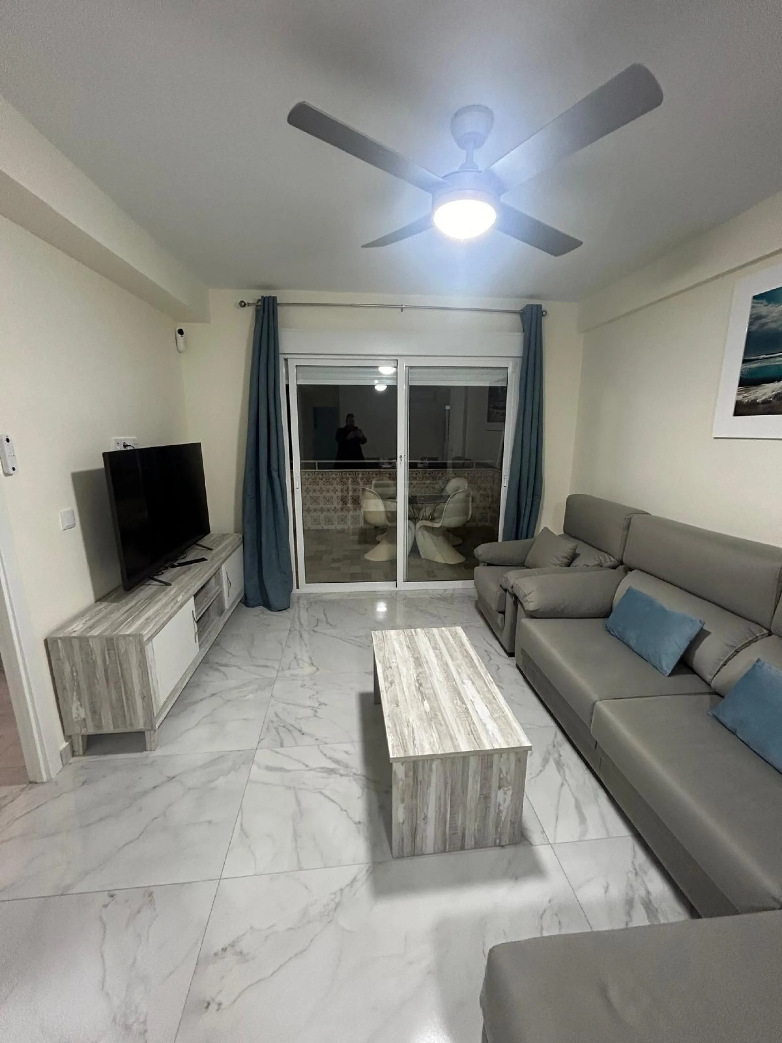 Stunning North-Facing Apartment in Torrevieja - Just 150m from the Sea