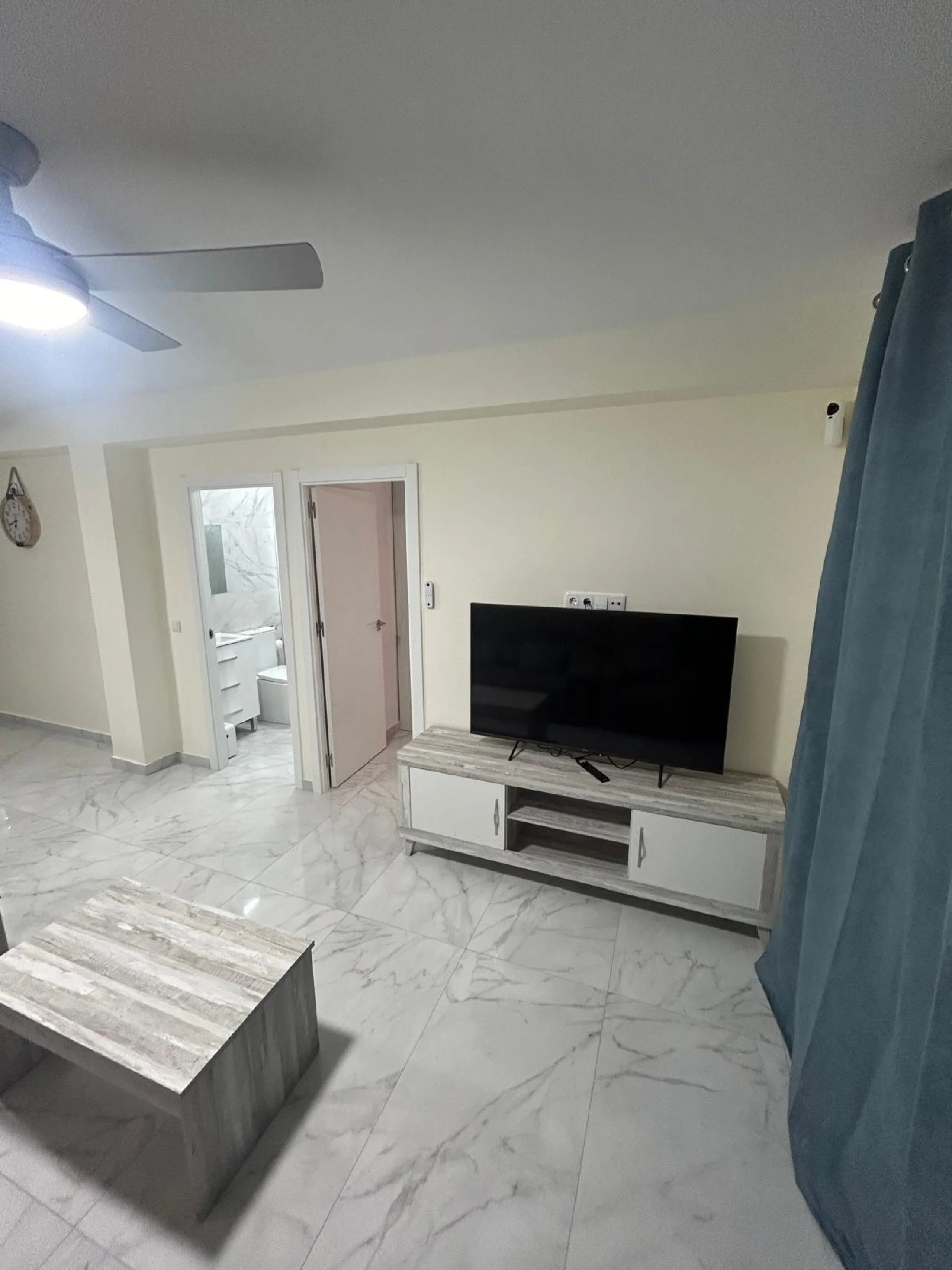 Stunning North-Facing Apartment in Torrevieja - Just 150m from the Sea