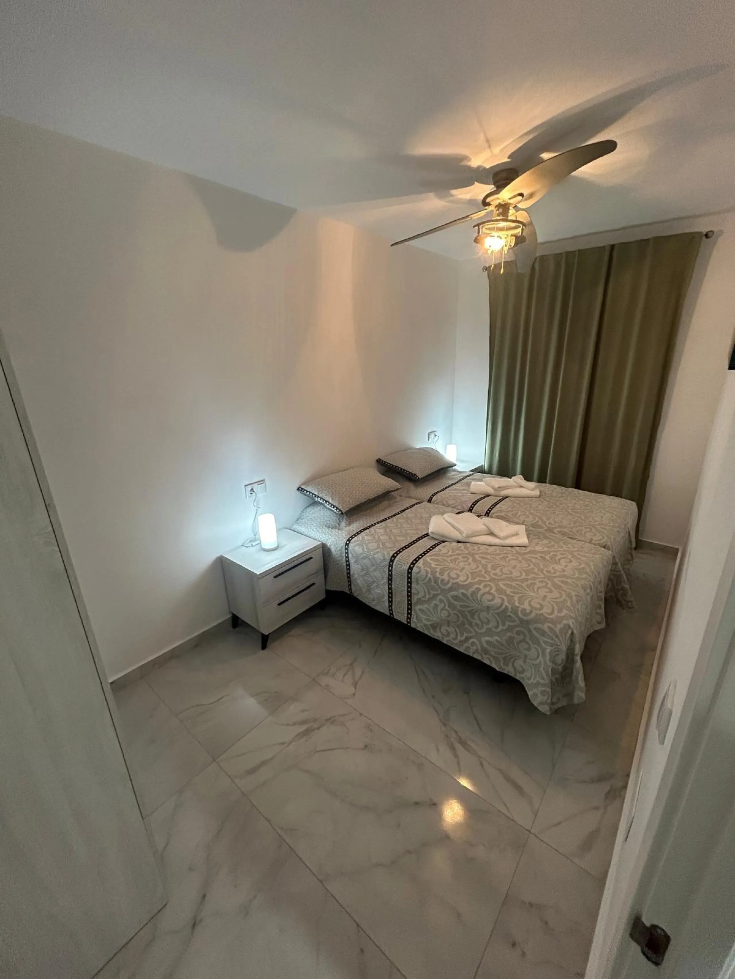 Stunning North-Facing Apartment in Torrevieja - Just 150m from the Sea