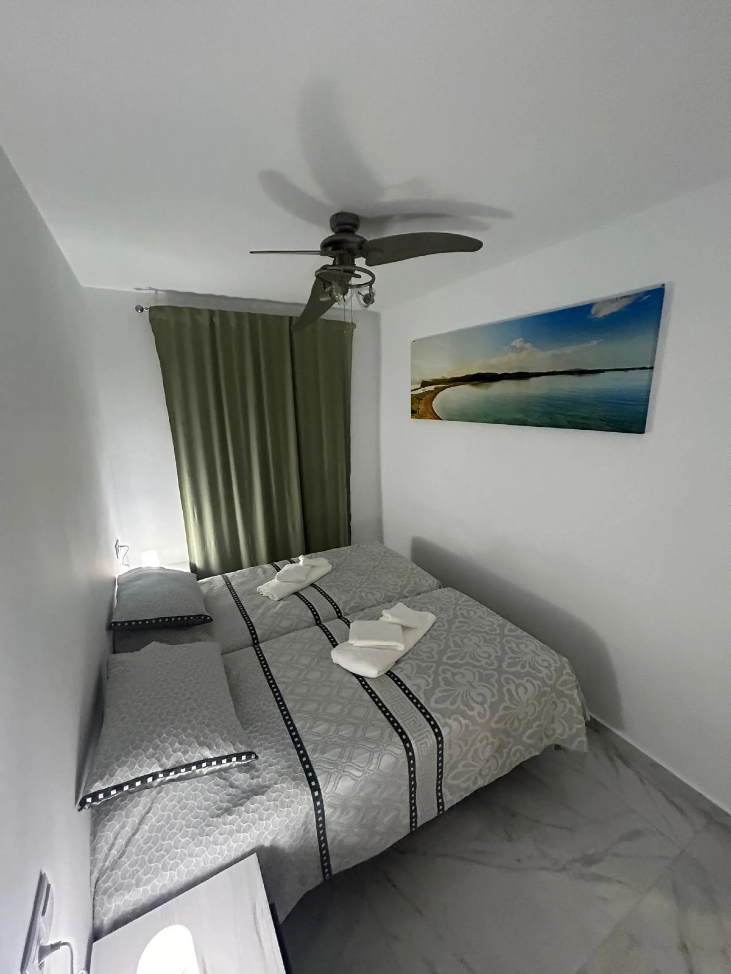 Stunning North-Facing Apartment in Torrevieja - Just 150m from the Sea