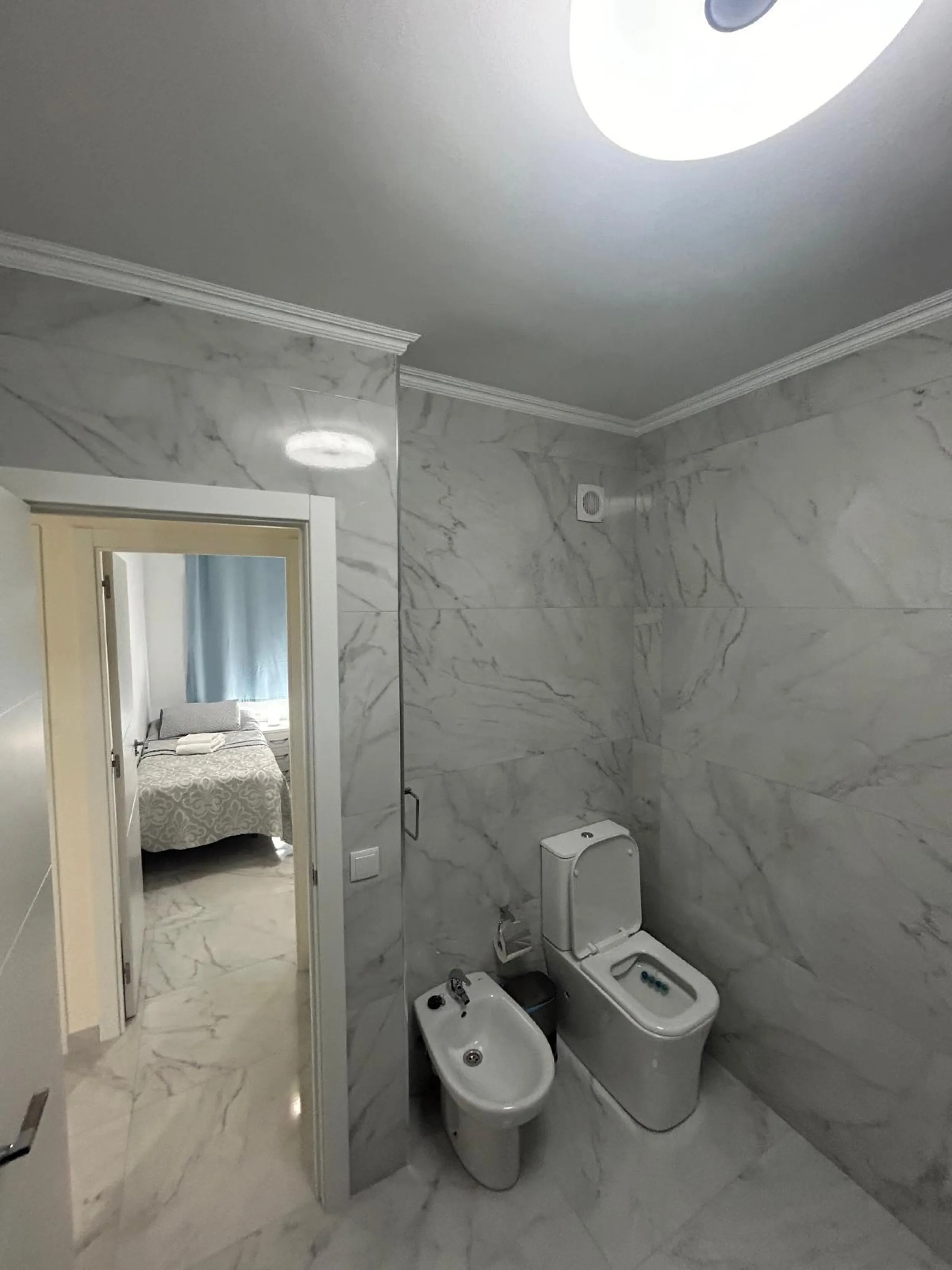 Stunning North-Facing Apartment in Torrevieja - Just 150m from the Sea