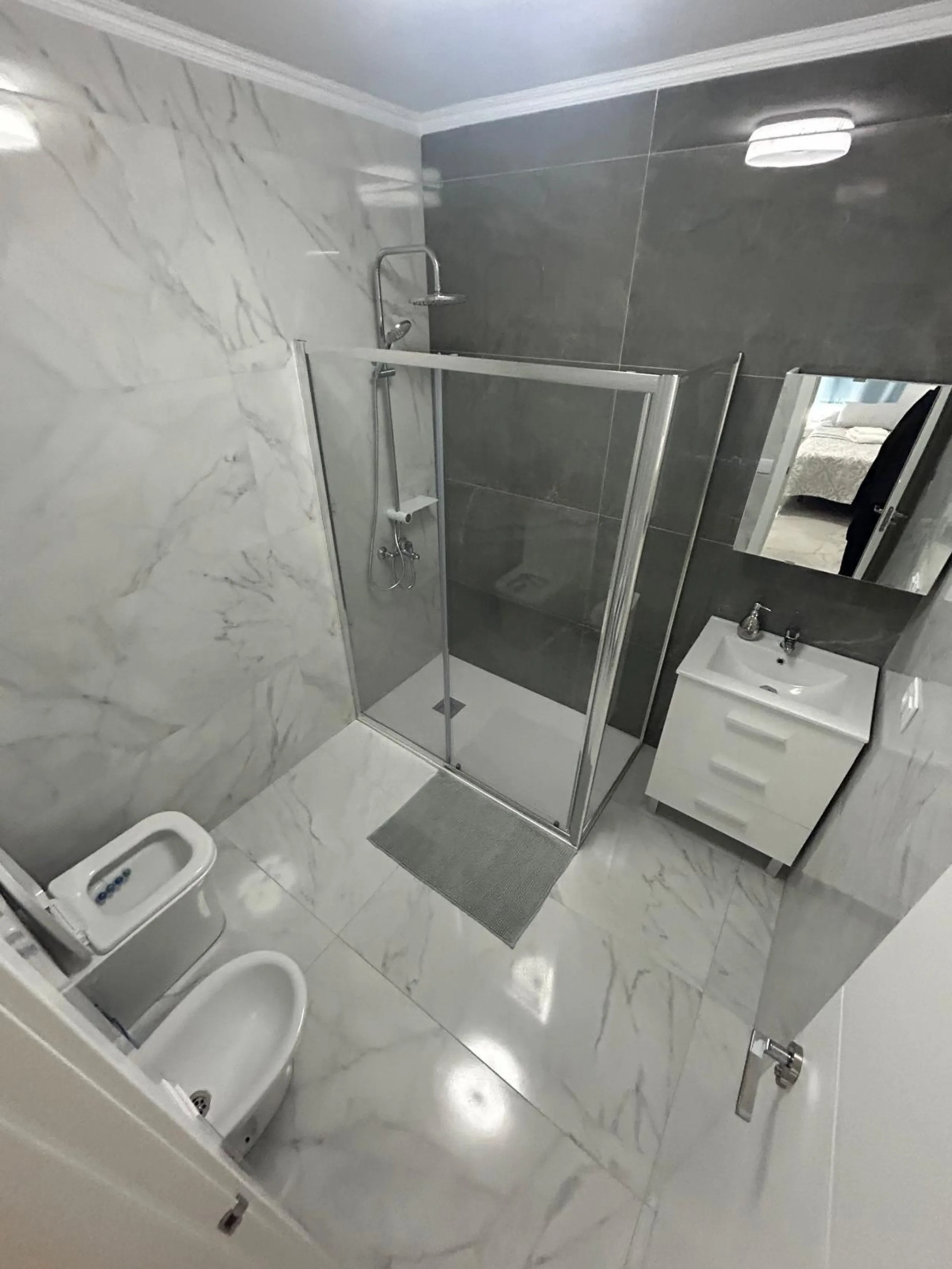 Stunning North-Facing Apartment in Torrevieja - Just 150m from the Sea