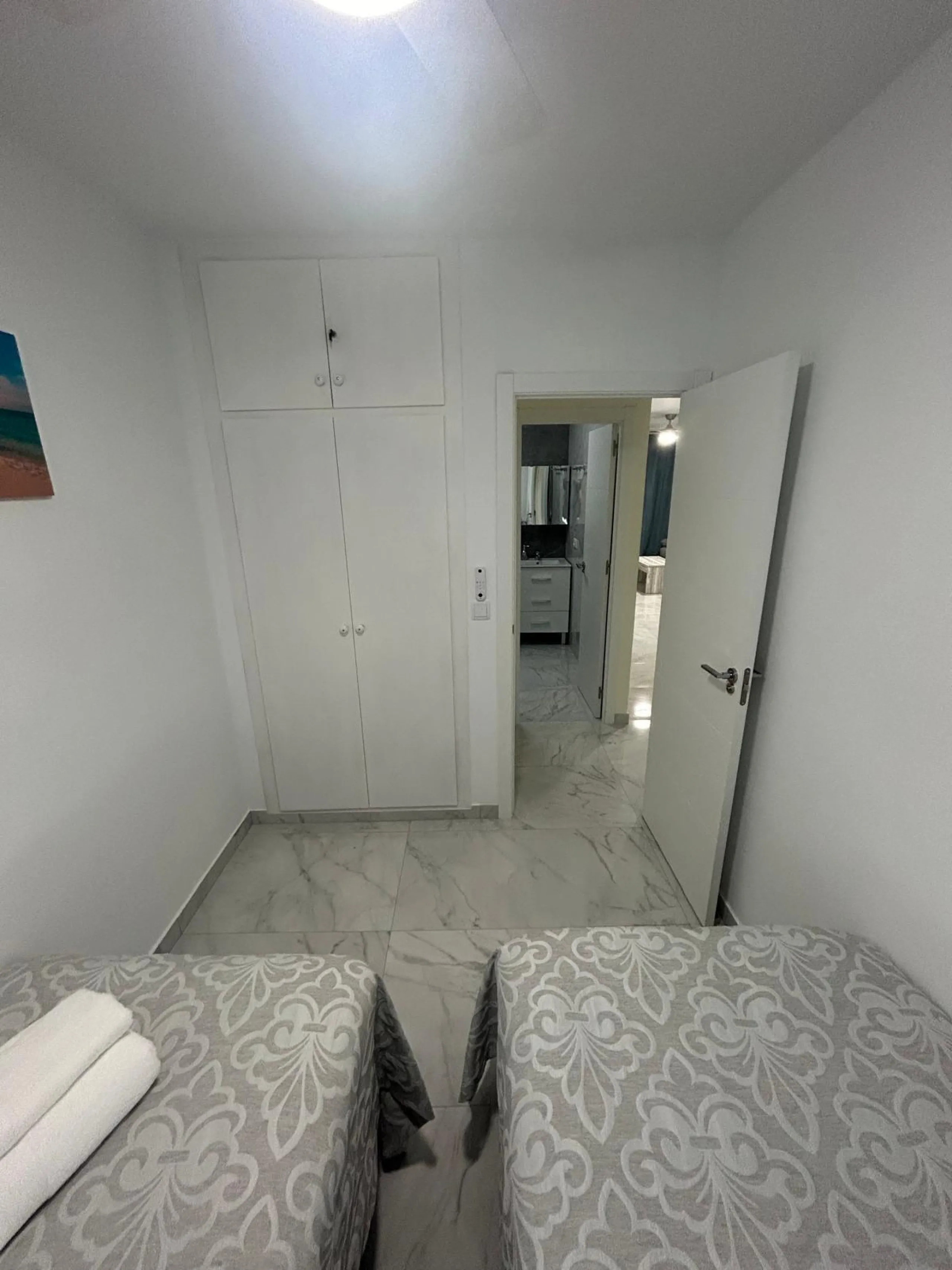 Stunning North-Facing Apartment in Torrevieja - Just 150m from the Sea
