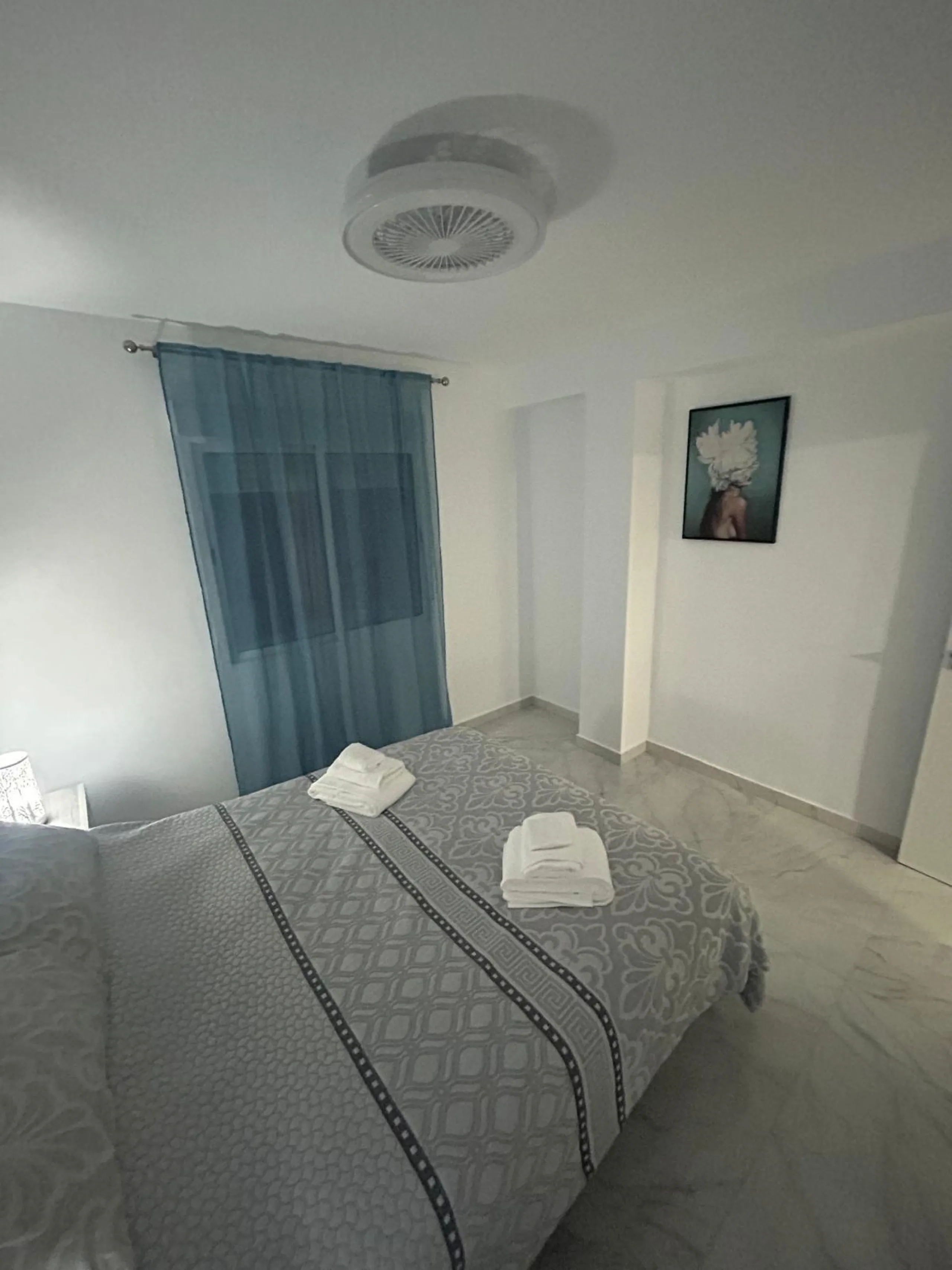 Stunning North-Facing Apartment in Torrevieja - Just 150m from the Sea