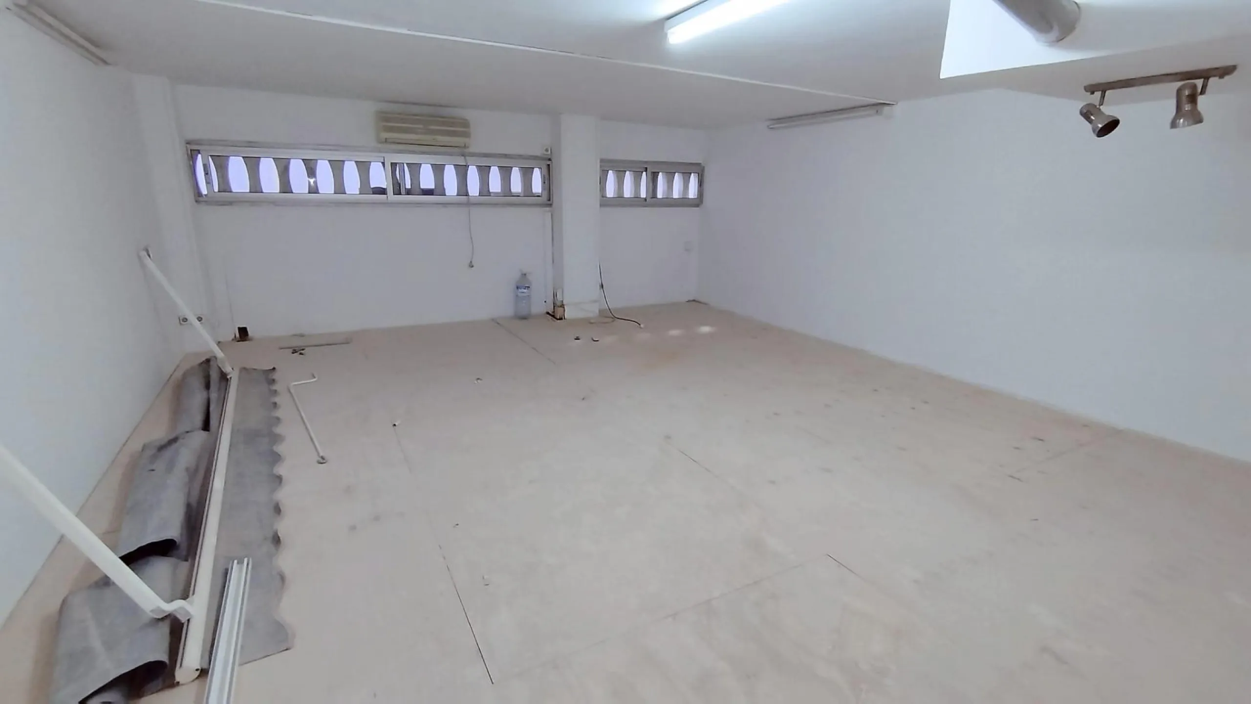 RENT Commercial Space for Rent in La Florida - Alicante
