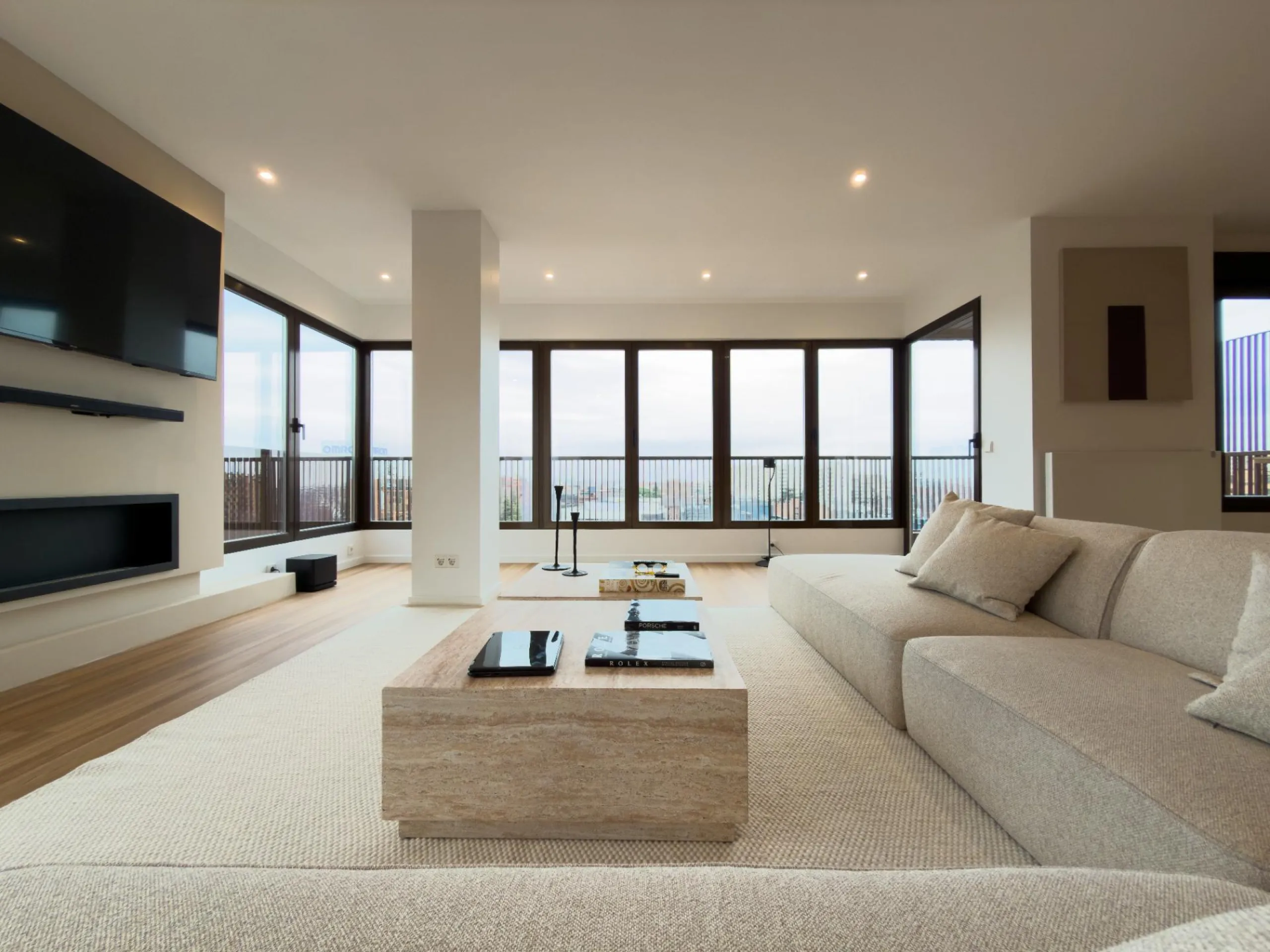 Exclusive Brand-New Designer Apartment with Terraces in Arturo Soria