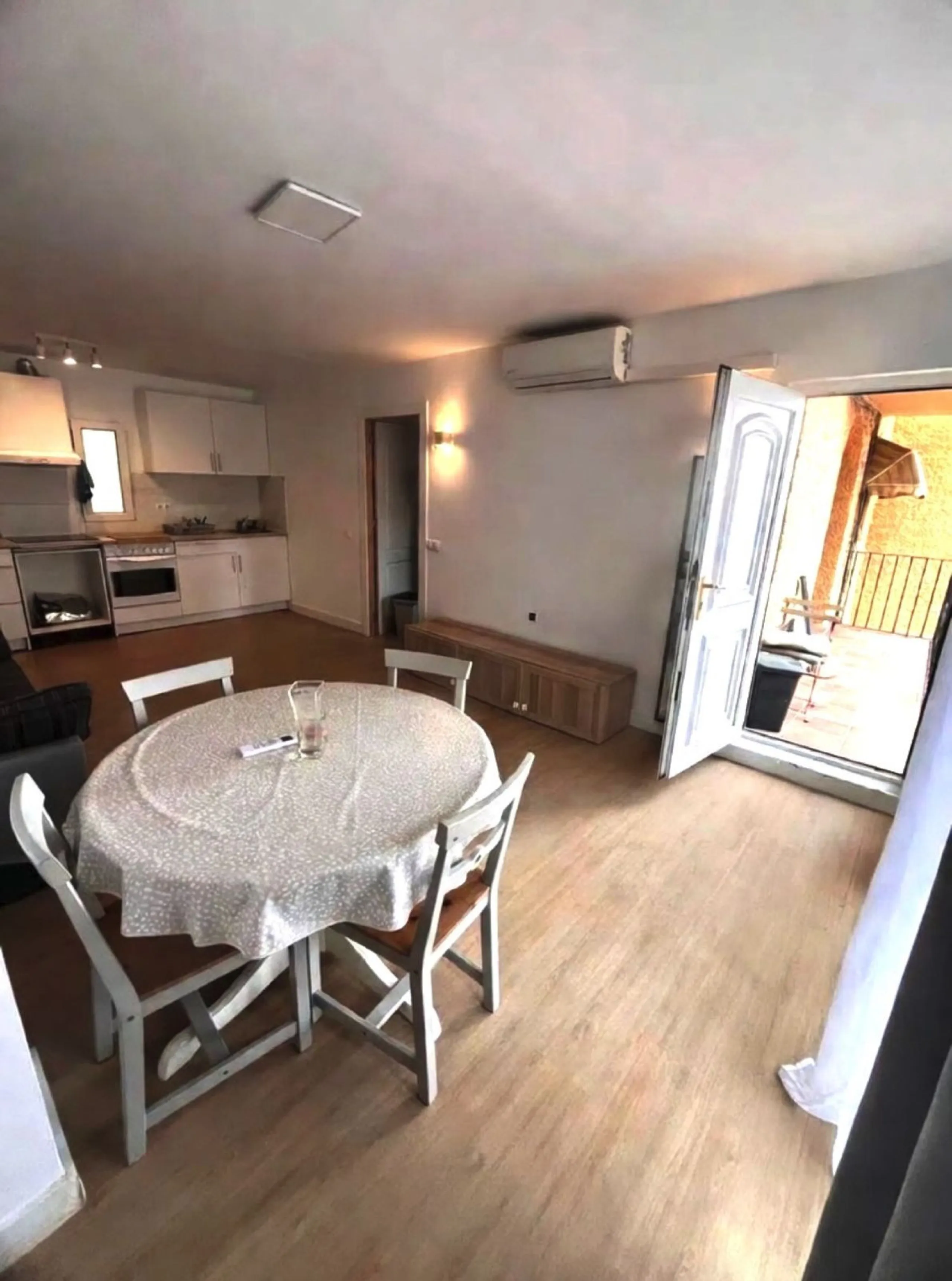 Apartment mit einem Schlafzimmer und Meerblick mit Touristenlizenz – Puerto de Estepona