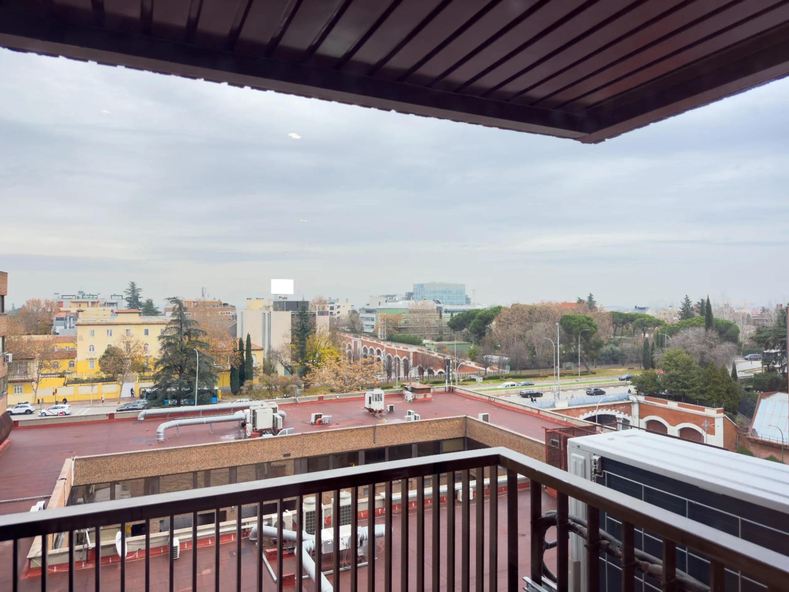 Exclusive Brand-New Designer Apartment with Terraces in Arturo Soria