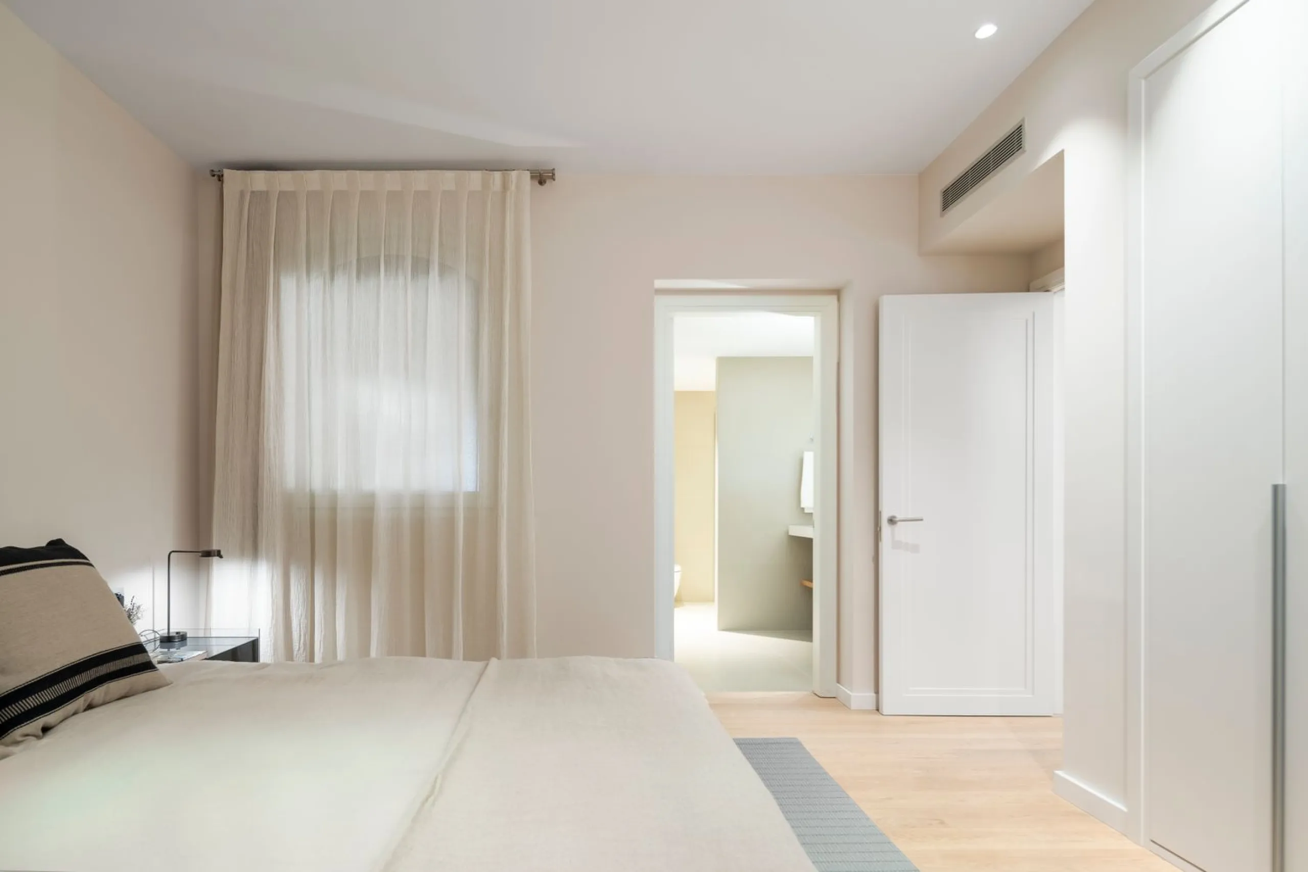 New-build apartment in a landmark building overlooking Port Vell, Barcelona