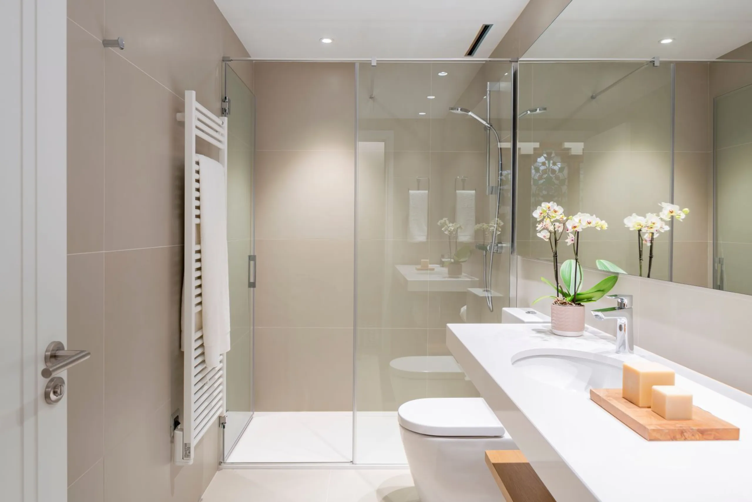 New-build apartment in a landmark building overlooking Port Vell, Barcelona