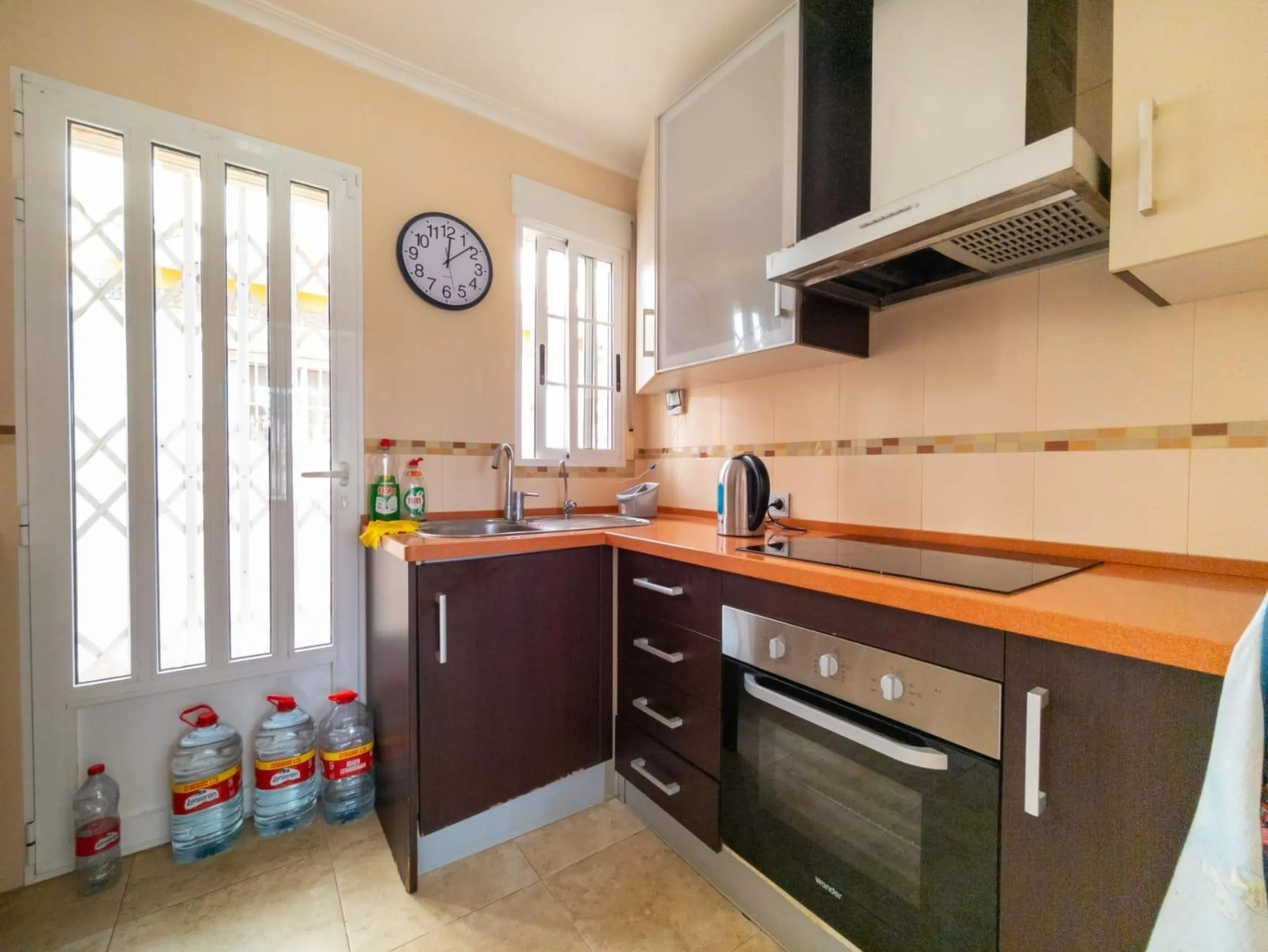 Two story detached villa in Torreblanca only 600 m to the sea