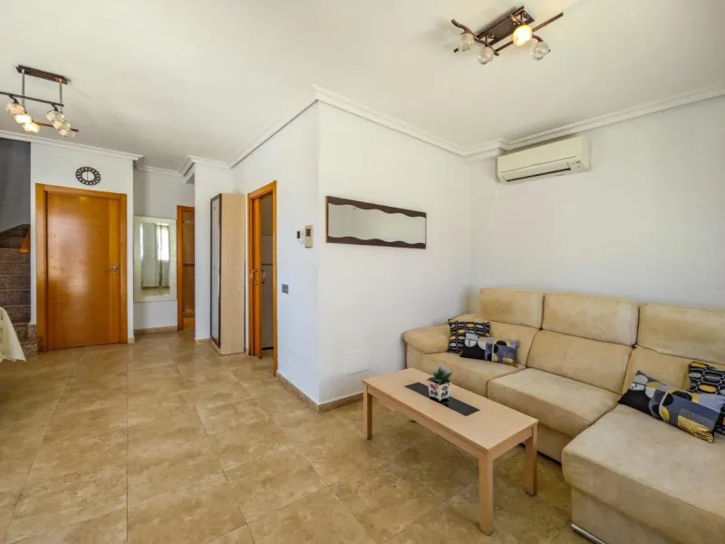 Two story detached villa in Torreblanca only 600 m to the sea