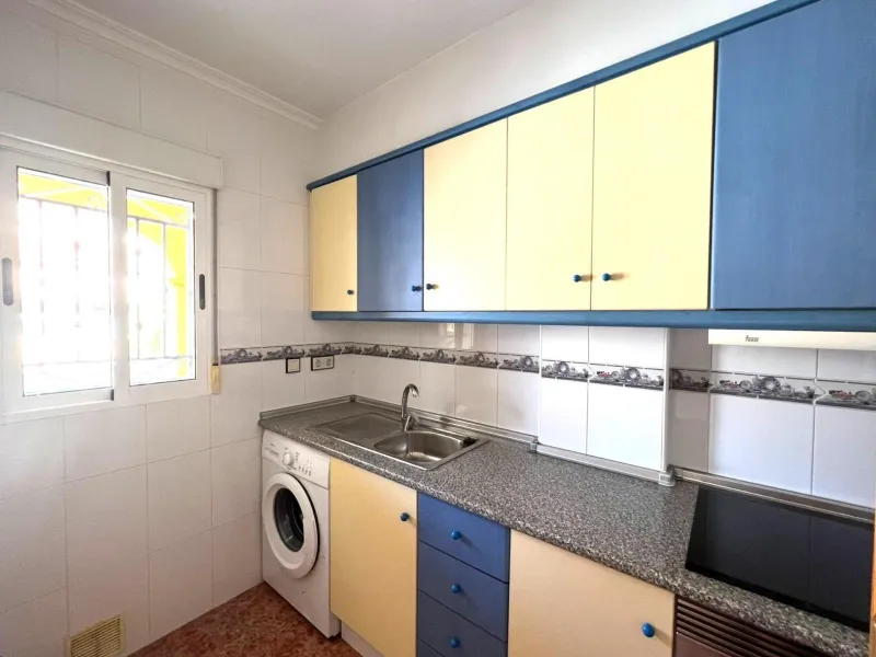 Cozy Semi-Renovated Bungalow in Los Balcones, Torrevieja