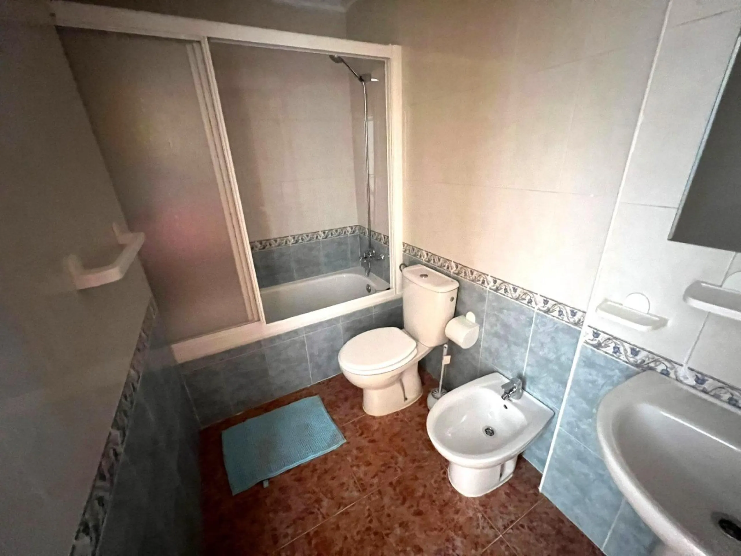 Cozy Semi-Renovated Bungalow in Los Balcones, Torrevieja
