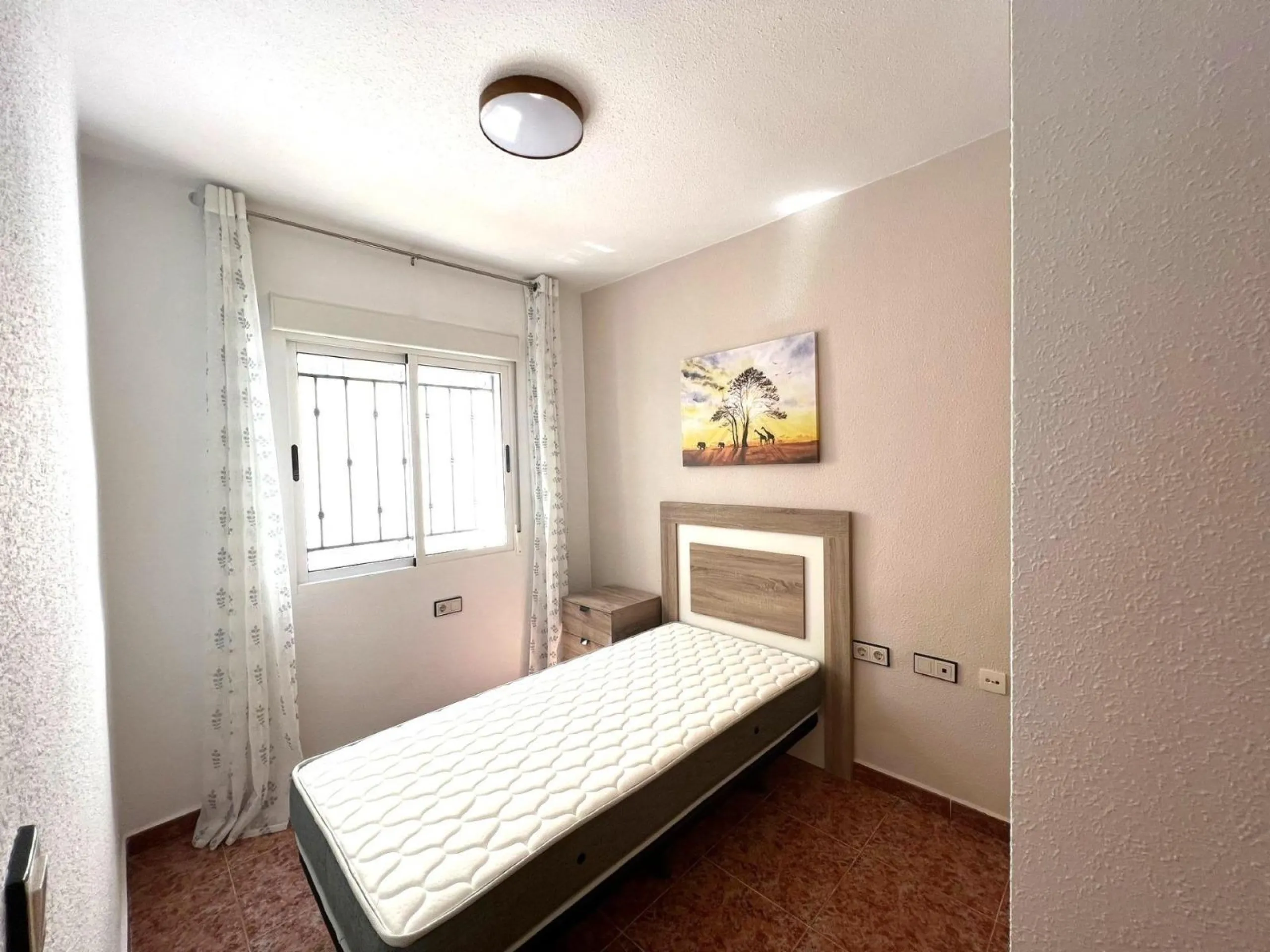 Cozy Semi-Renovated Bungalow in Los Balcones, Torrevieja