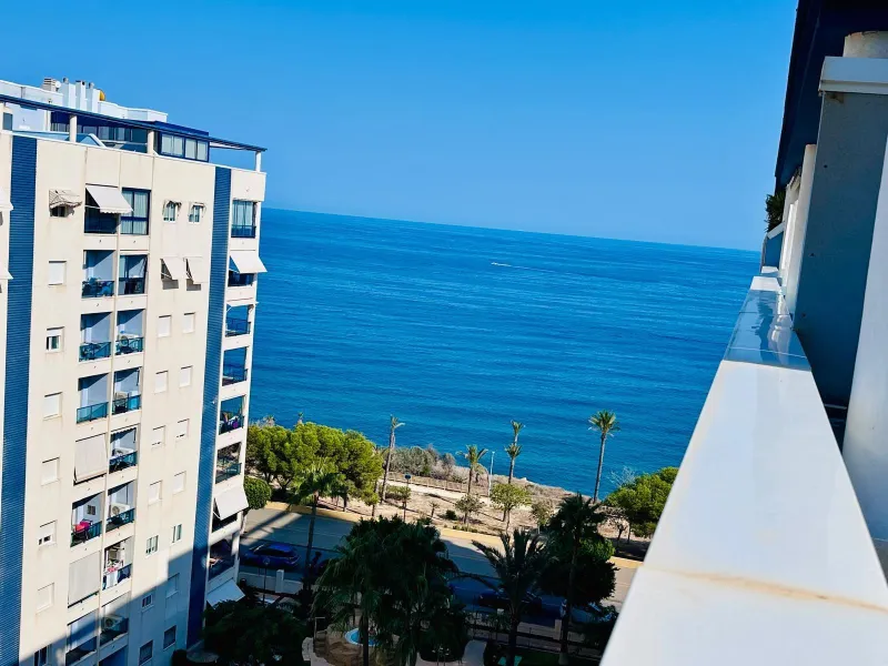 Espectacular Ático en Playas Del Torres, Villajoyosa con Vista al Mar
