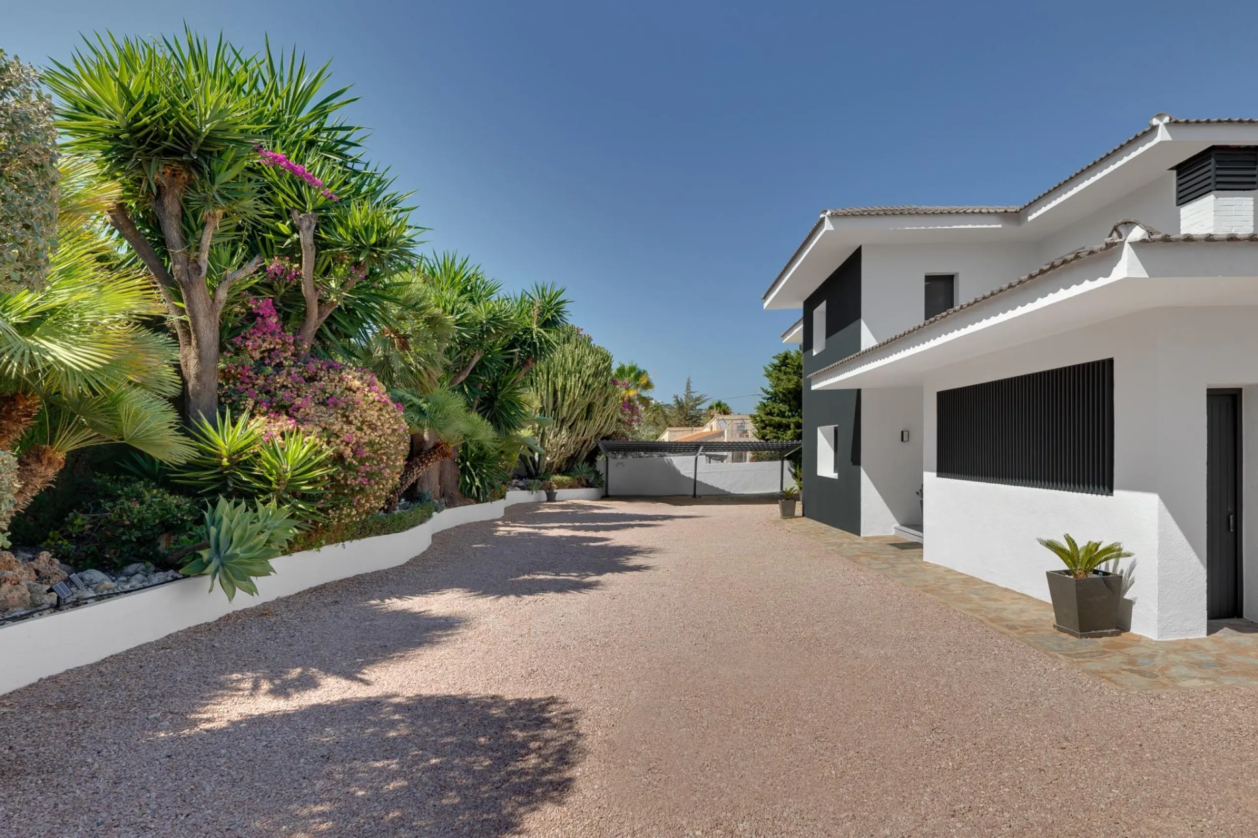 Residencia exclusiva con vistas panorámicas al Peñón de Ifach — Calpe