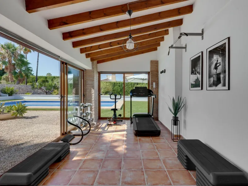Residencia exclusiva con vistas panorámicas al Peñón de Ifach — Calpe