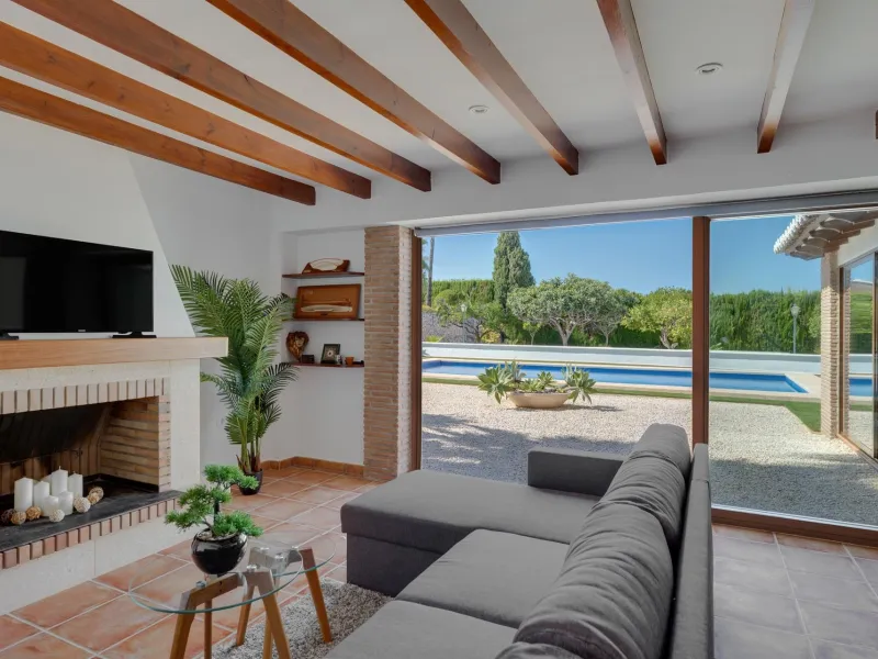 Residencia exclusiva con vistas panorámicas al Peñón de Ifach — Calpe