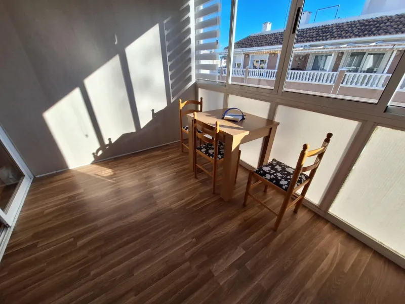Espectacular Ático Dúplex Reformado en el Corazón de Torrevieja