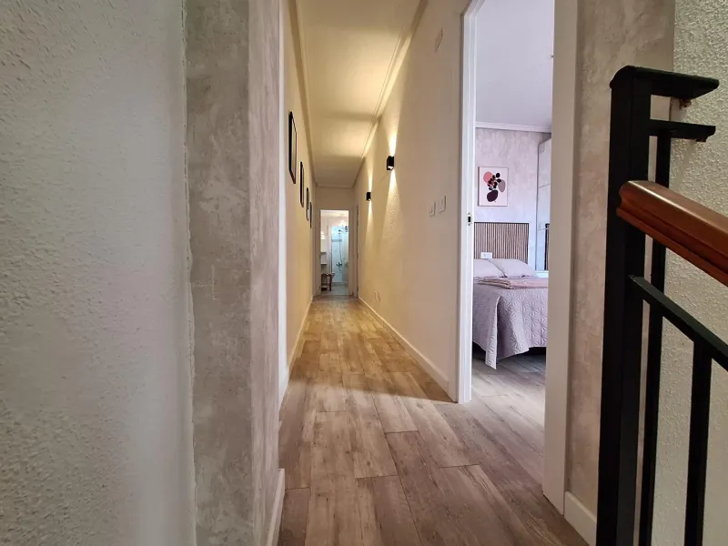 Espectacular Ático Dúplex Reformado en el Corazón de Torrevieja