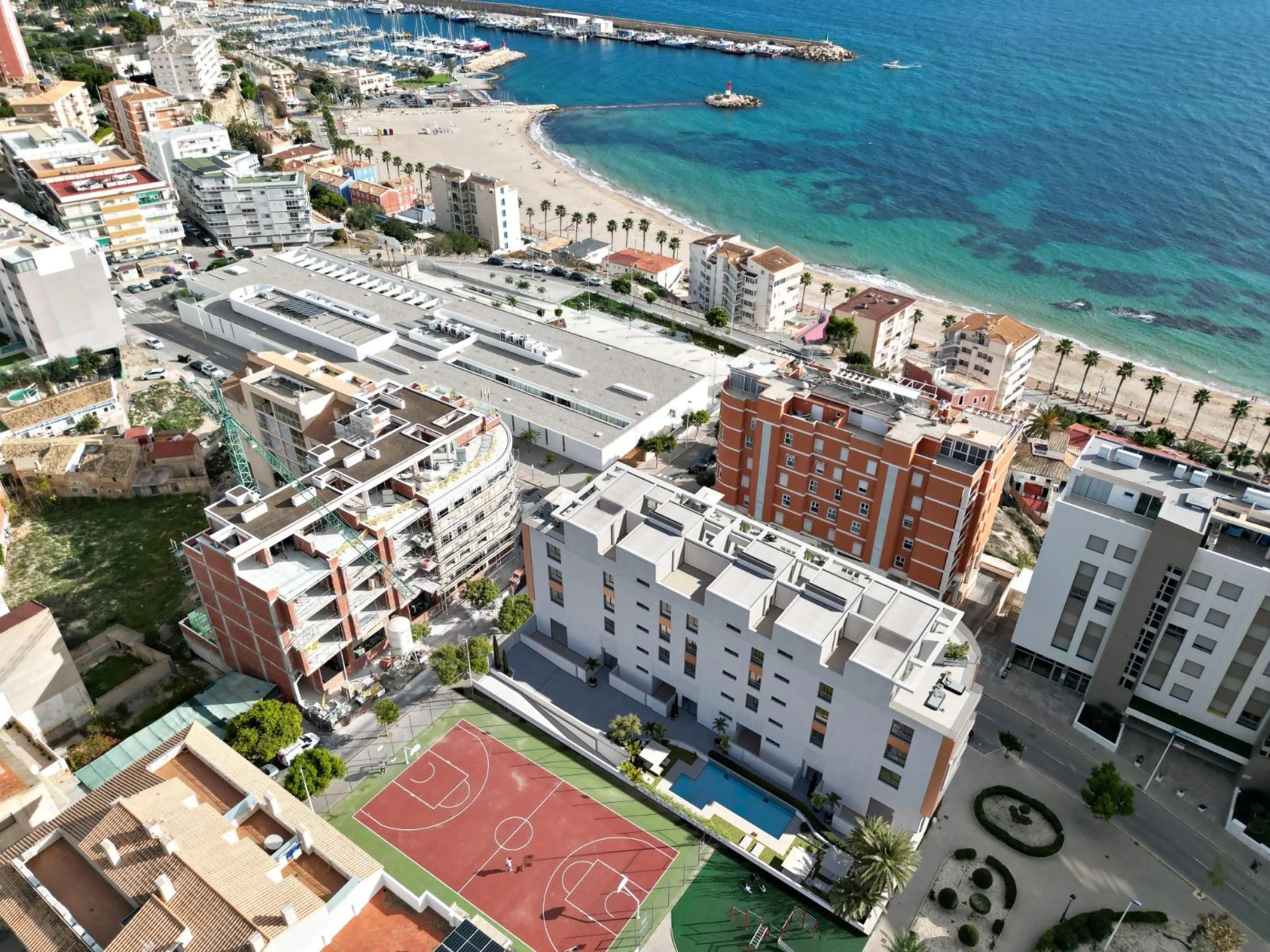 Últimos 2 Áticos con Solárium - Obra Nueva en Villajoyosa! 🏖️