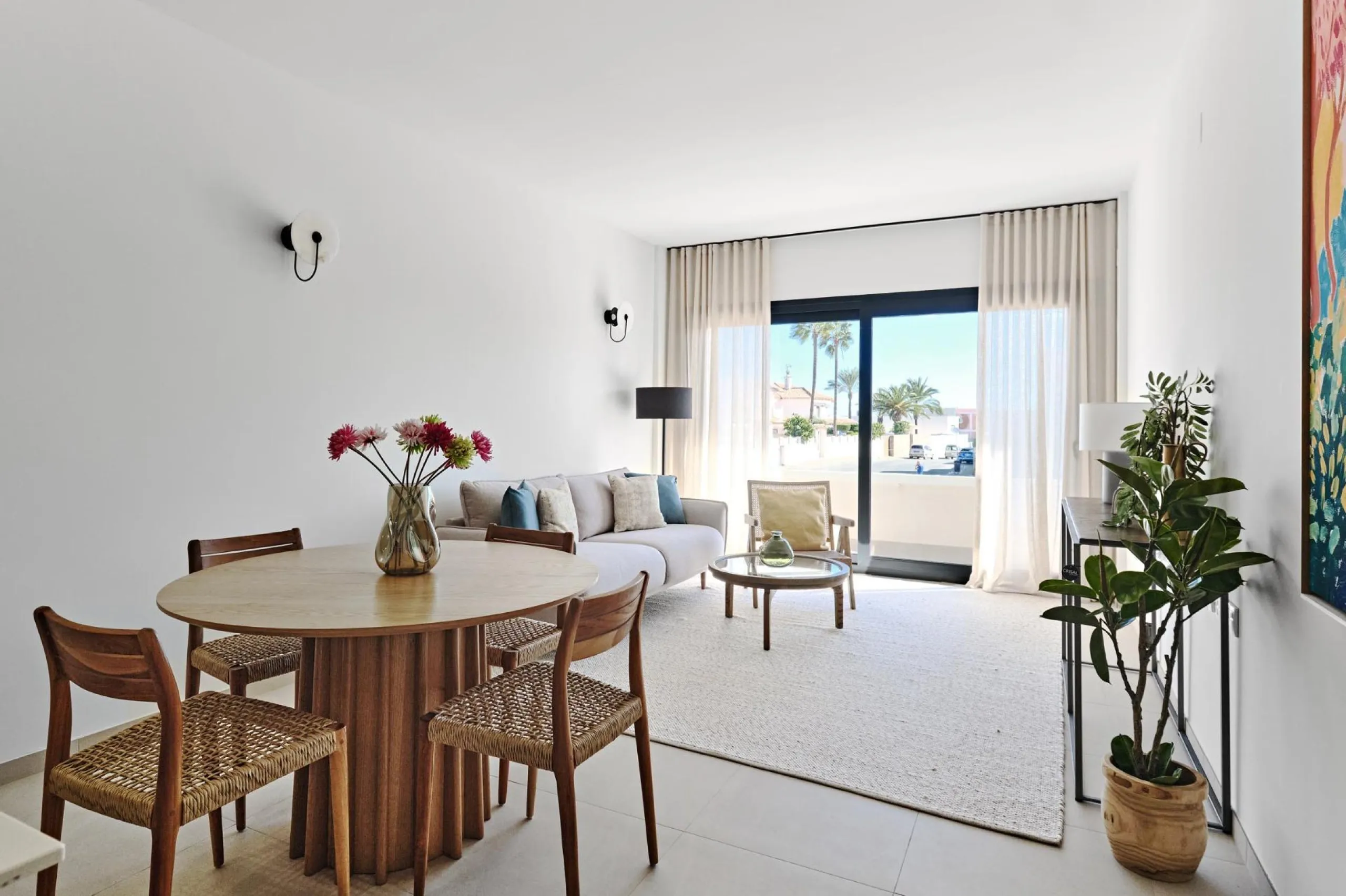 ¡Descubre tu paraíso en La Veleta, Torrevieja! 🌊🏡