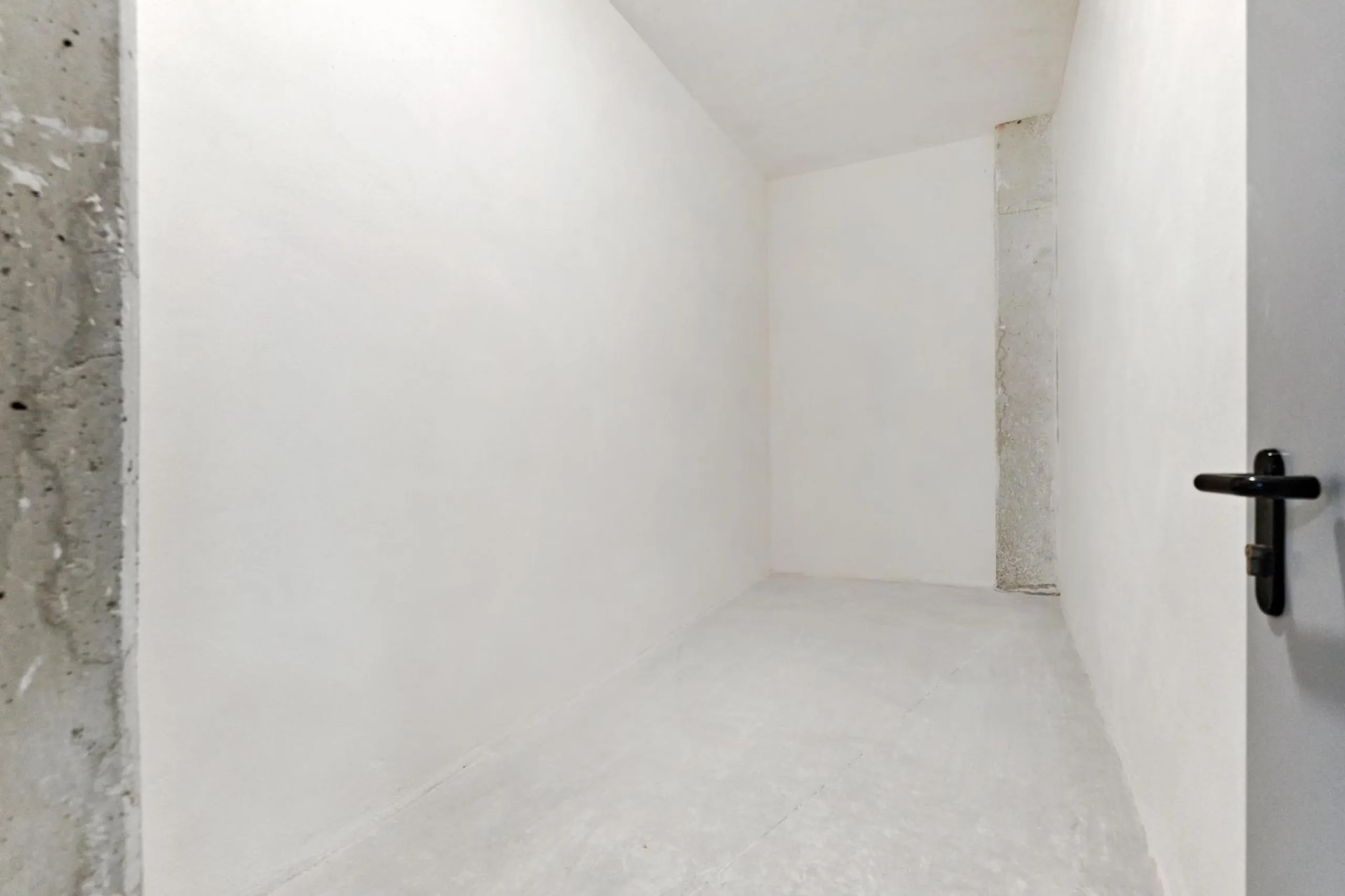 ¡Descubre tu paraíso en La Veleta, Torrevieja! 🌊🏡