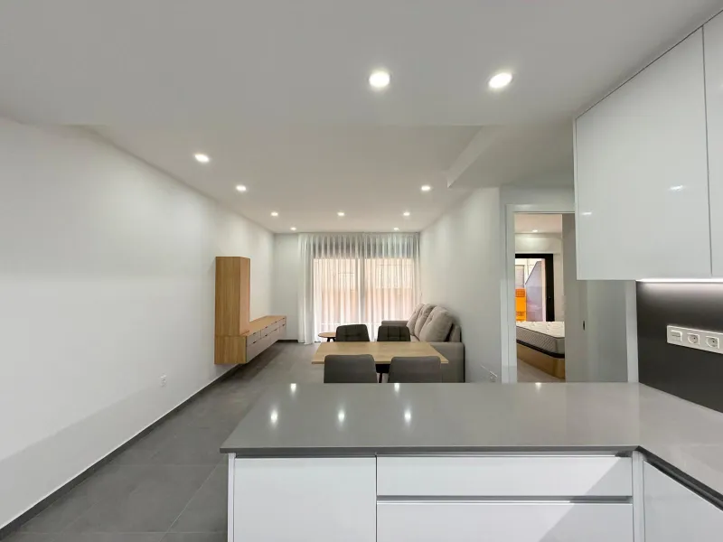 NEW APARTMENT IN THE RESIDENTIAL COMPLEX 'ALEGRIA 21' WITH INCLUDED GARAGE. 3 BEDROOMS. 2 BATHROOMS. 113 M2. POOL + SAUNA + BARBECUE.