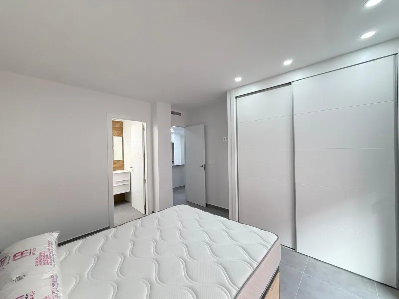 NEW APARTMENT IN THE RESIDENTIAL COMPLEX 'ALEGRIA 21' WITH INCLUDED GARAGE. 3 BEDROOMS. 2 BATHROOMS. 113 M2. POOL + SAUNA + BARBECUE.